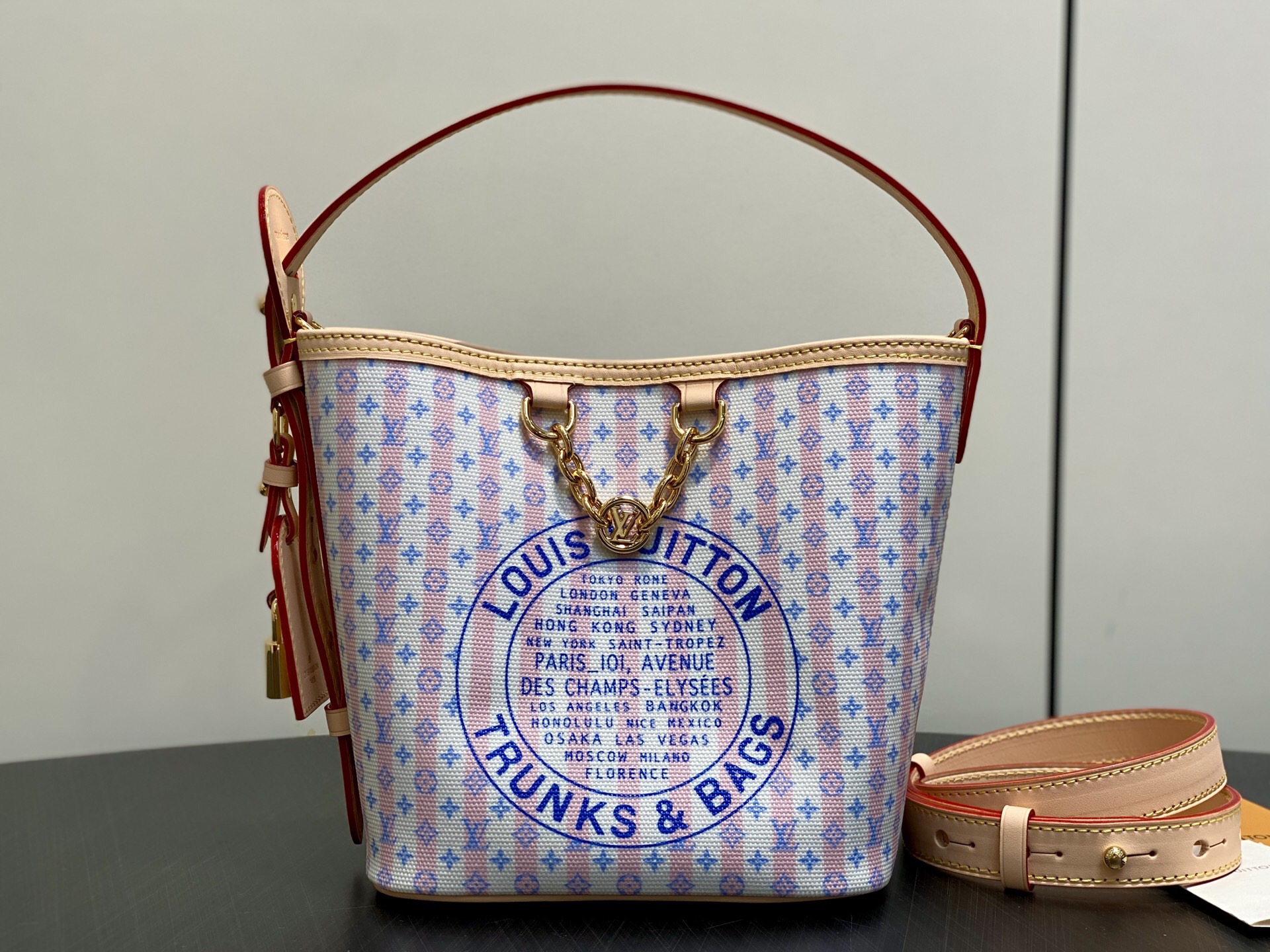 LV原單彩色Monogram Bucket水桶包 鏈條單肩斜背包