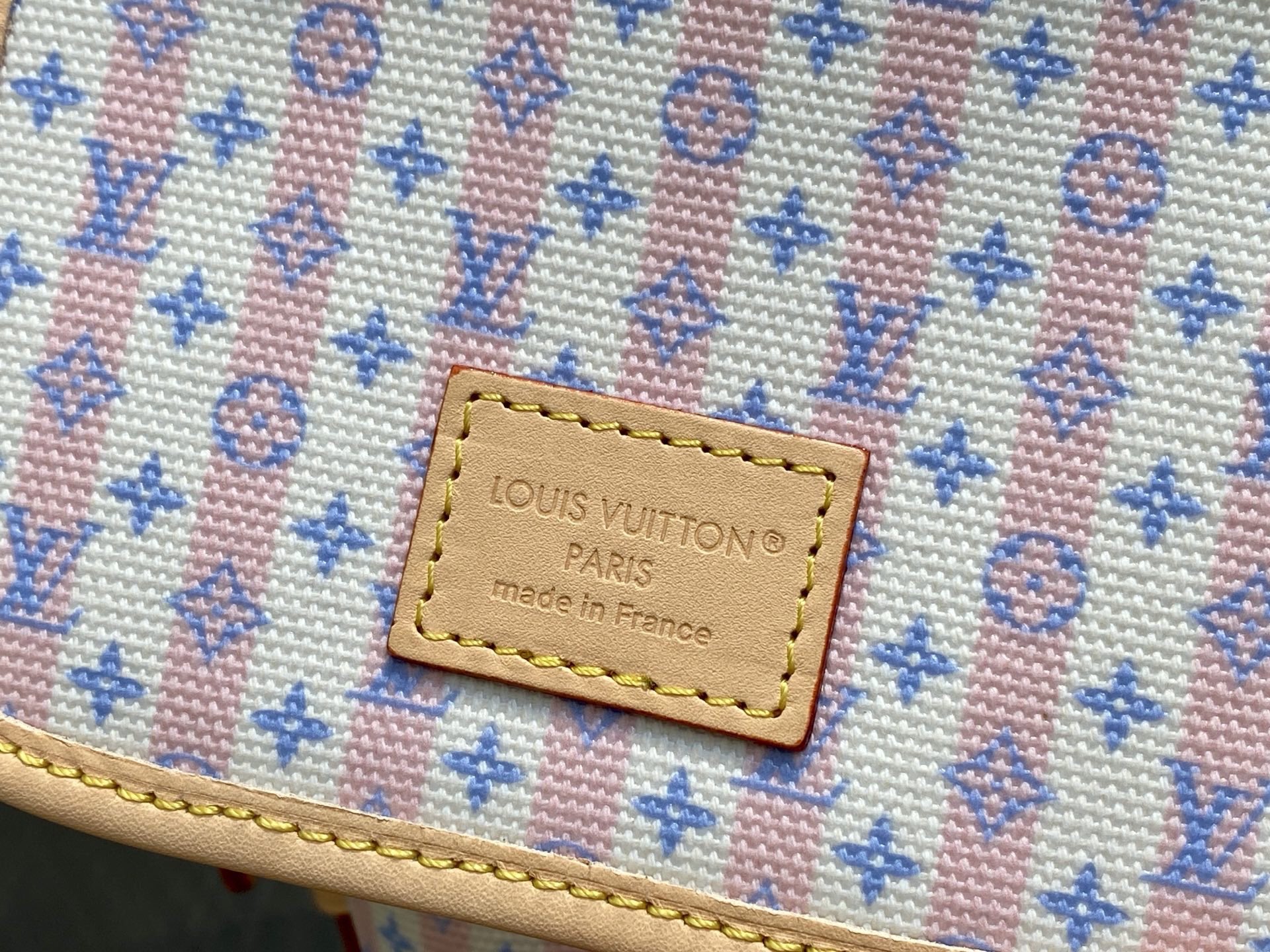 LV原單彩色Monogram Bucket水桶包 鏈條單肩斜背包