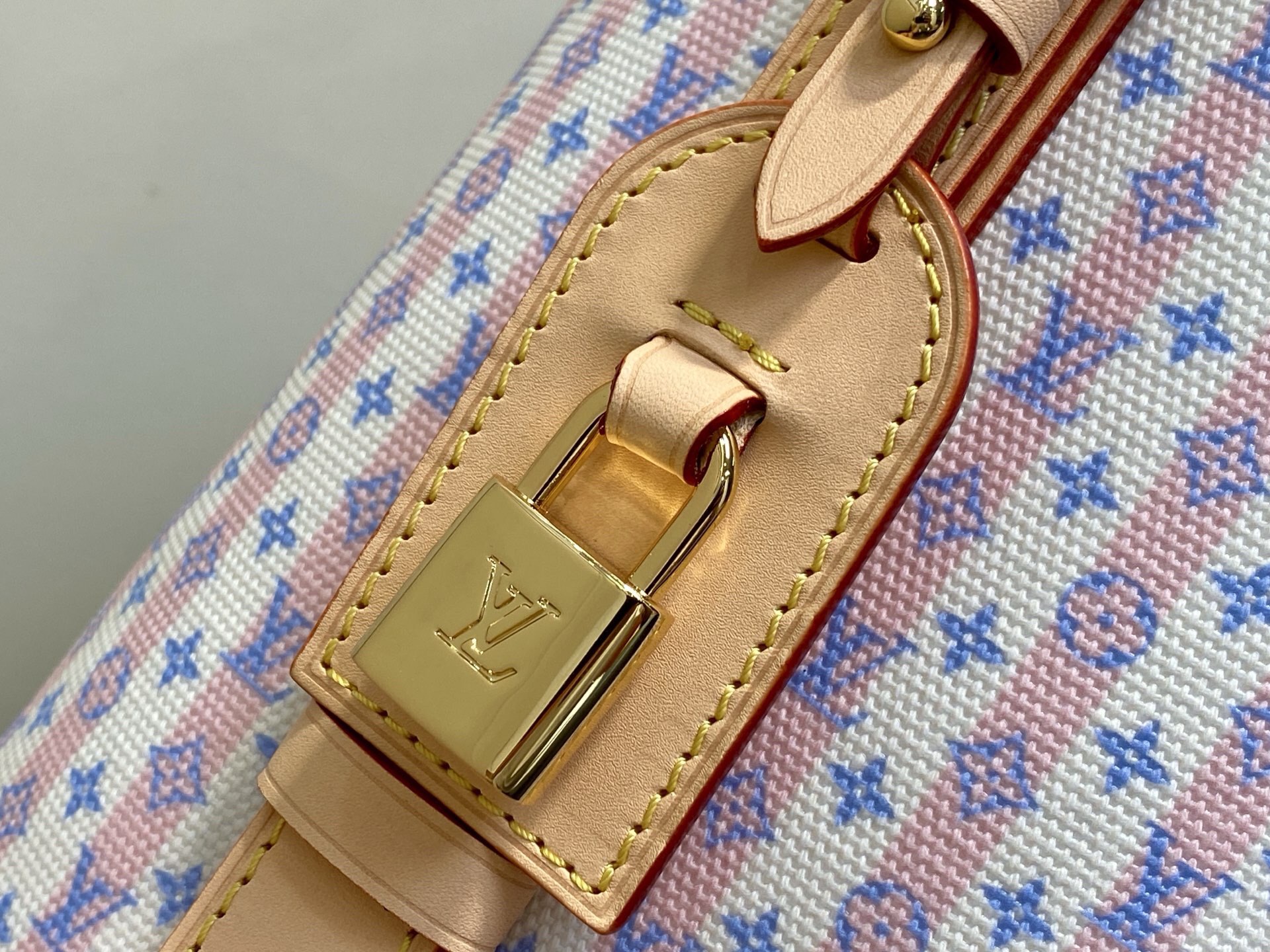 LV原單彩色Monogram Bucket水桶包 鏈條單肩斜背包