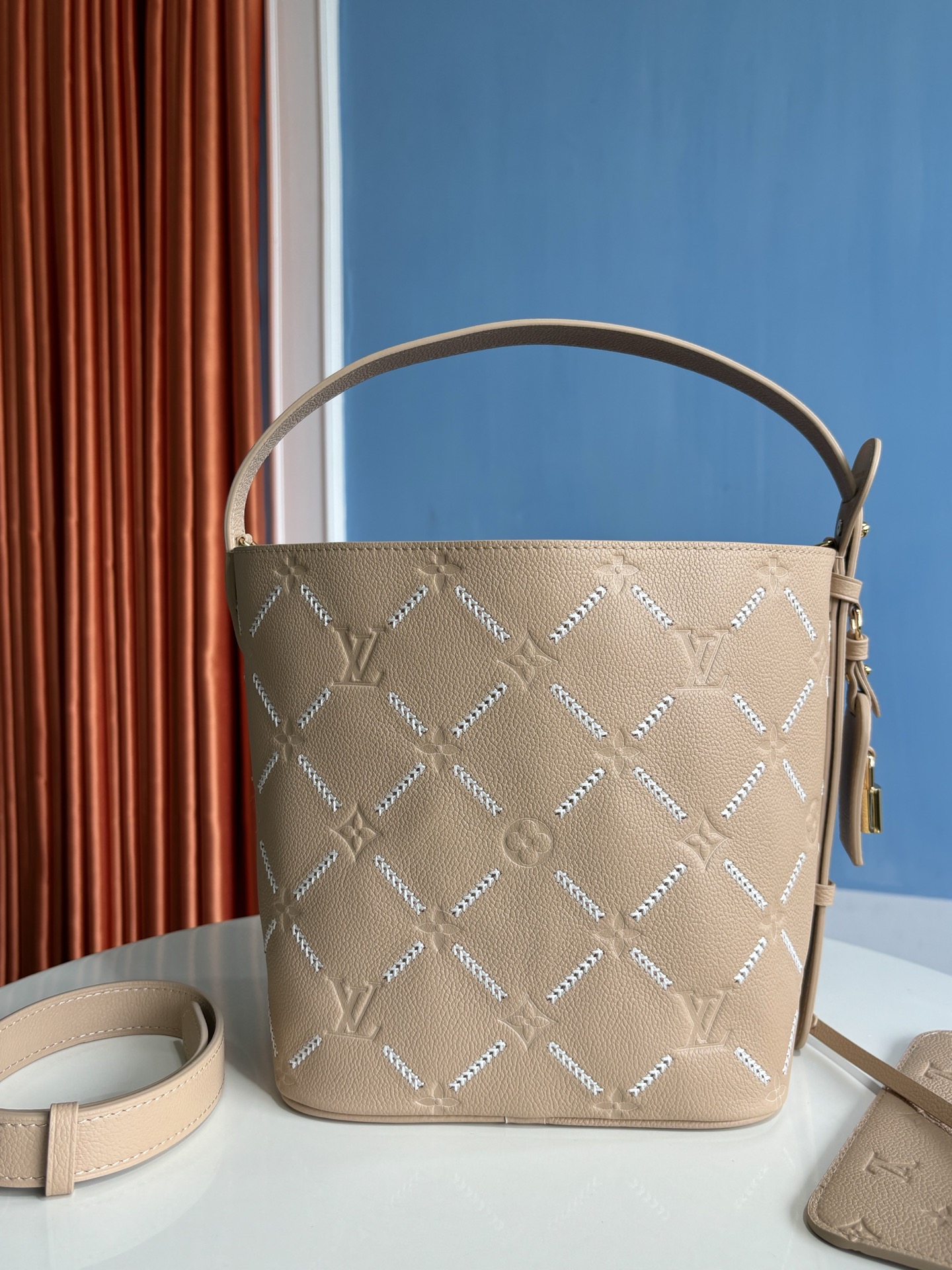 LV 一比一 Bucket Nano Trunks & Bags 水桶鏈條包 粉藍配色