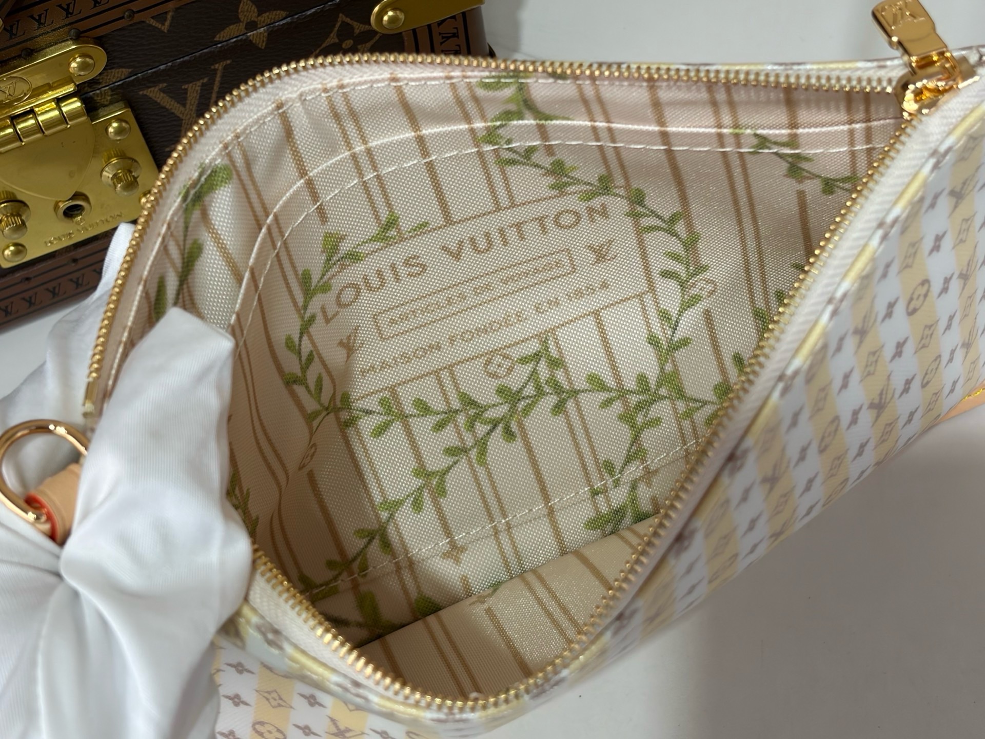 LV 原單 Trunks & Bags 復古老花托特包 大容量購物包| 9 LV 原單 Trunks & Bags 復古老花托特包 大容量購物包