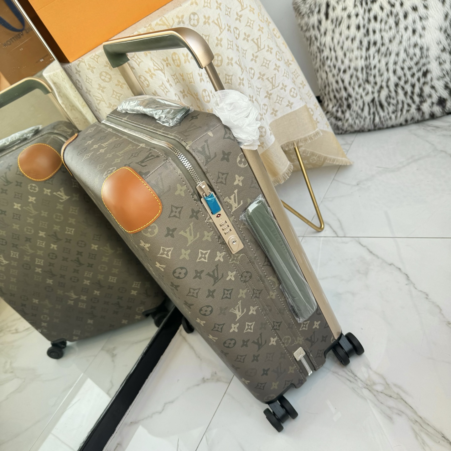 LV 高仿 Horizon Monogram 行李箱 登機旅行箱