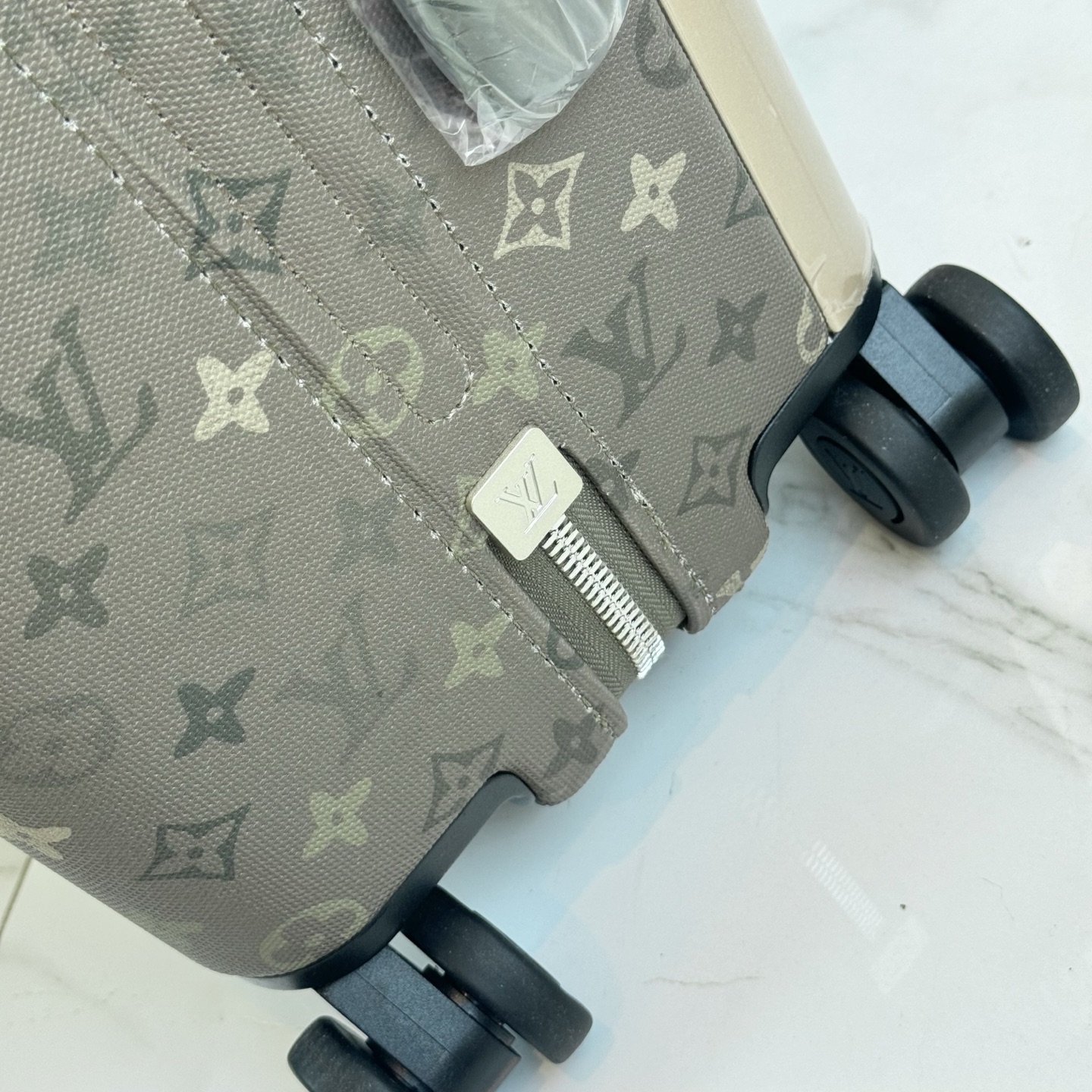LV 高仿 Horizon Monogram 行李箱 登機旅行箱