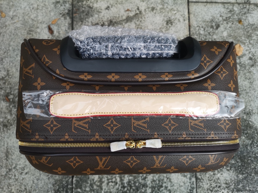 LV 高仿 Monogram 經典老花拉桿行李箱 登機旅行箱| 10 LV 高仿 Monogram 經典老花拉桿行李箱 登機旅行箱