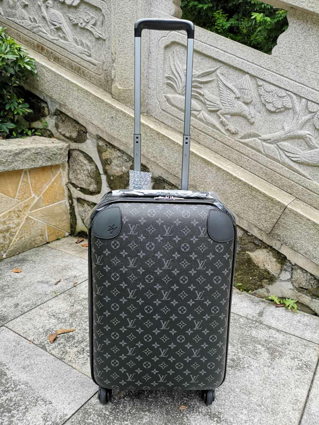 LV 一比一 Eclipse Monogram 拉桿旅行箱 登機箱