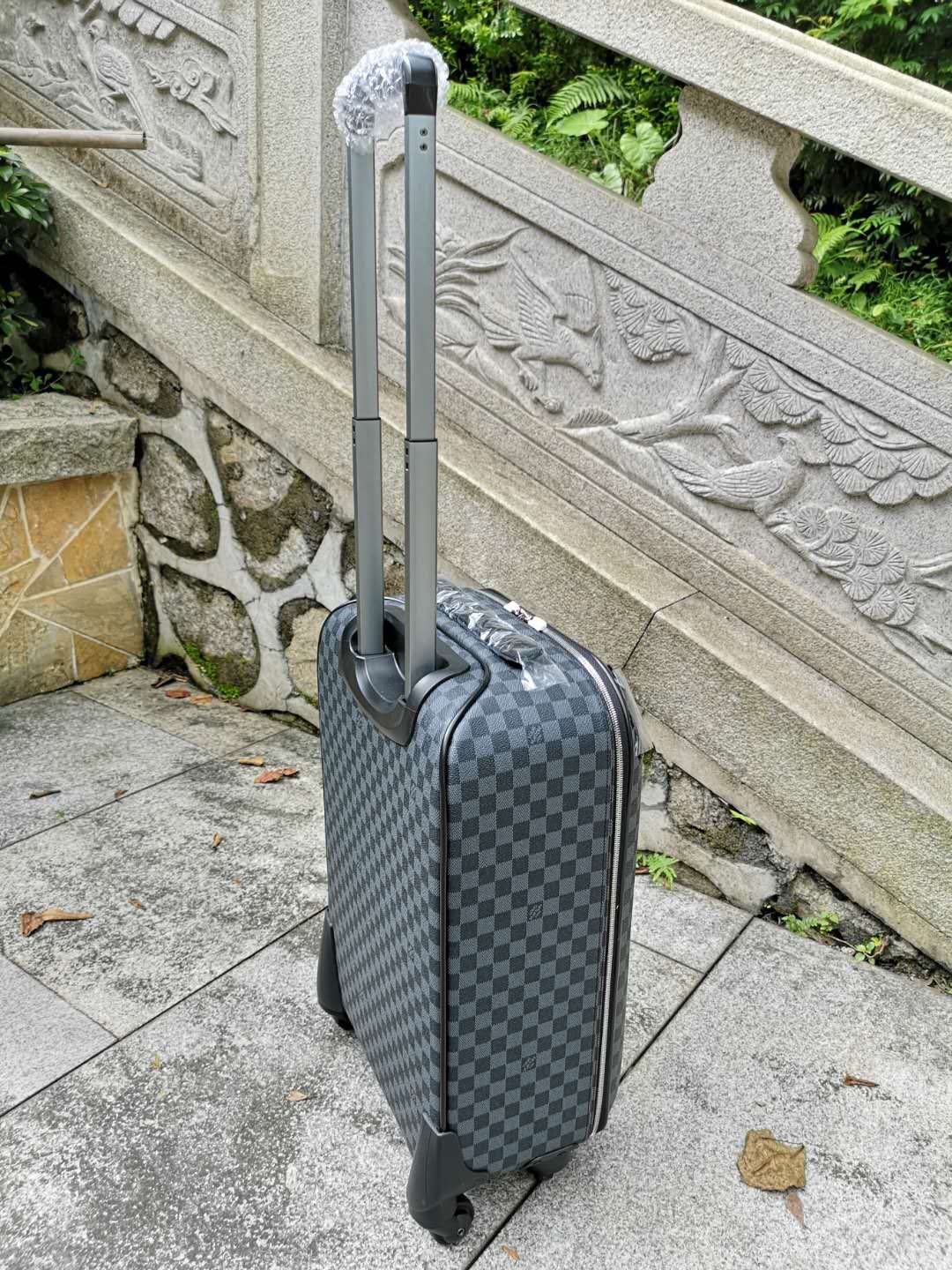 LV A貨 Damier Graphite 登機旅行箱 商務拉桿箱| 11 LV A貨 Damier Graphite 登機旅行箱 商務拉桿箱