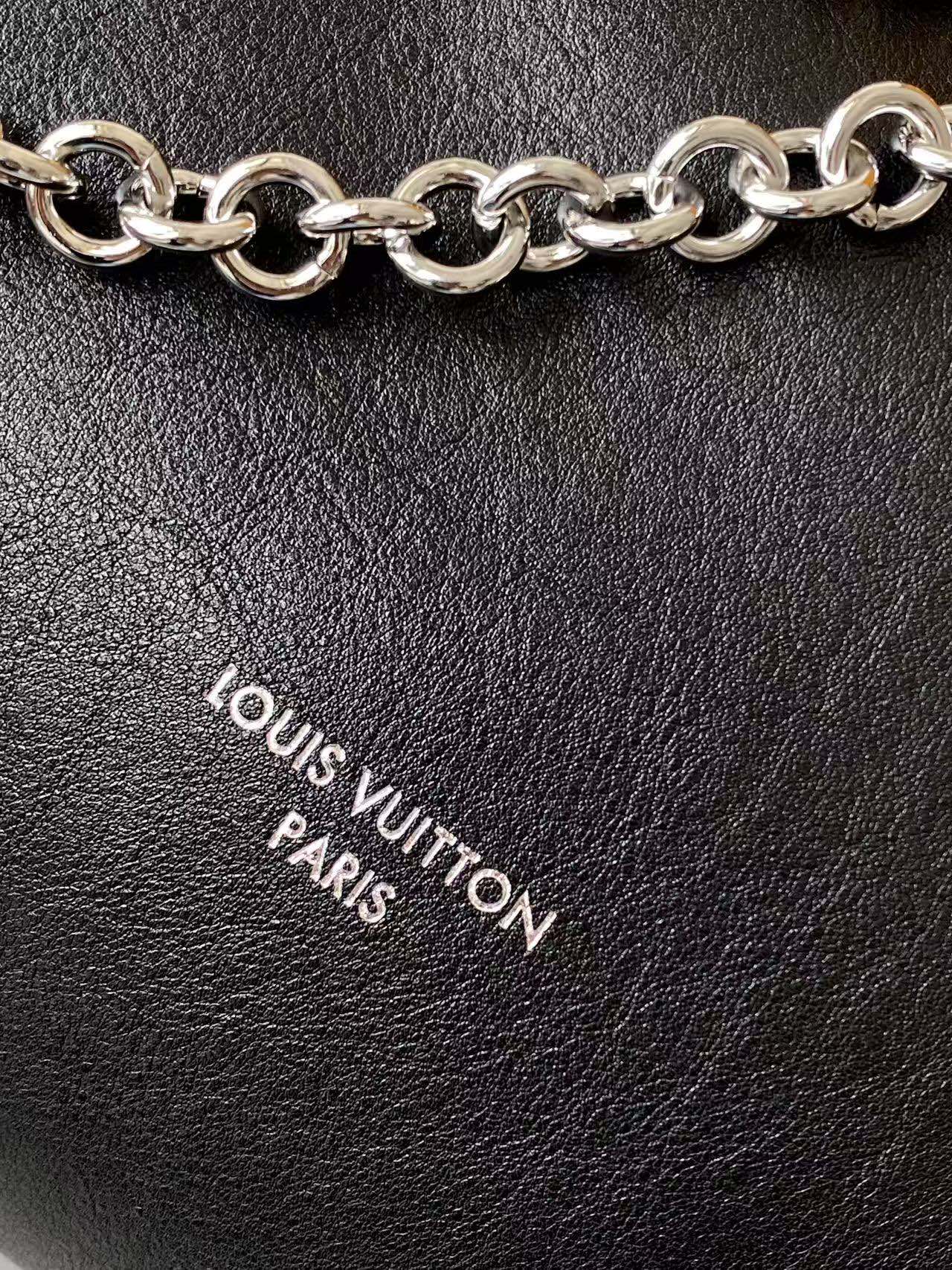 LV 一比一 女款 Speedy 手提斜背包 黑色皮革鏈條款 時尚潮流包| 9 LV 一比一 女款 Speedy 手提斜背包 黑色皮革鏈條款 時尚潮流包