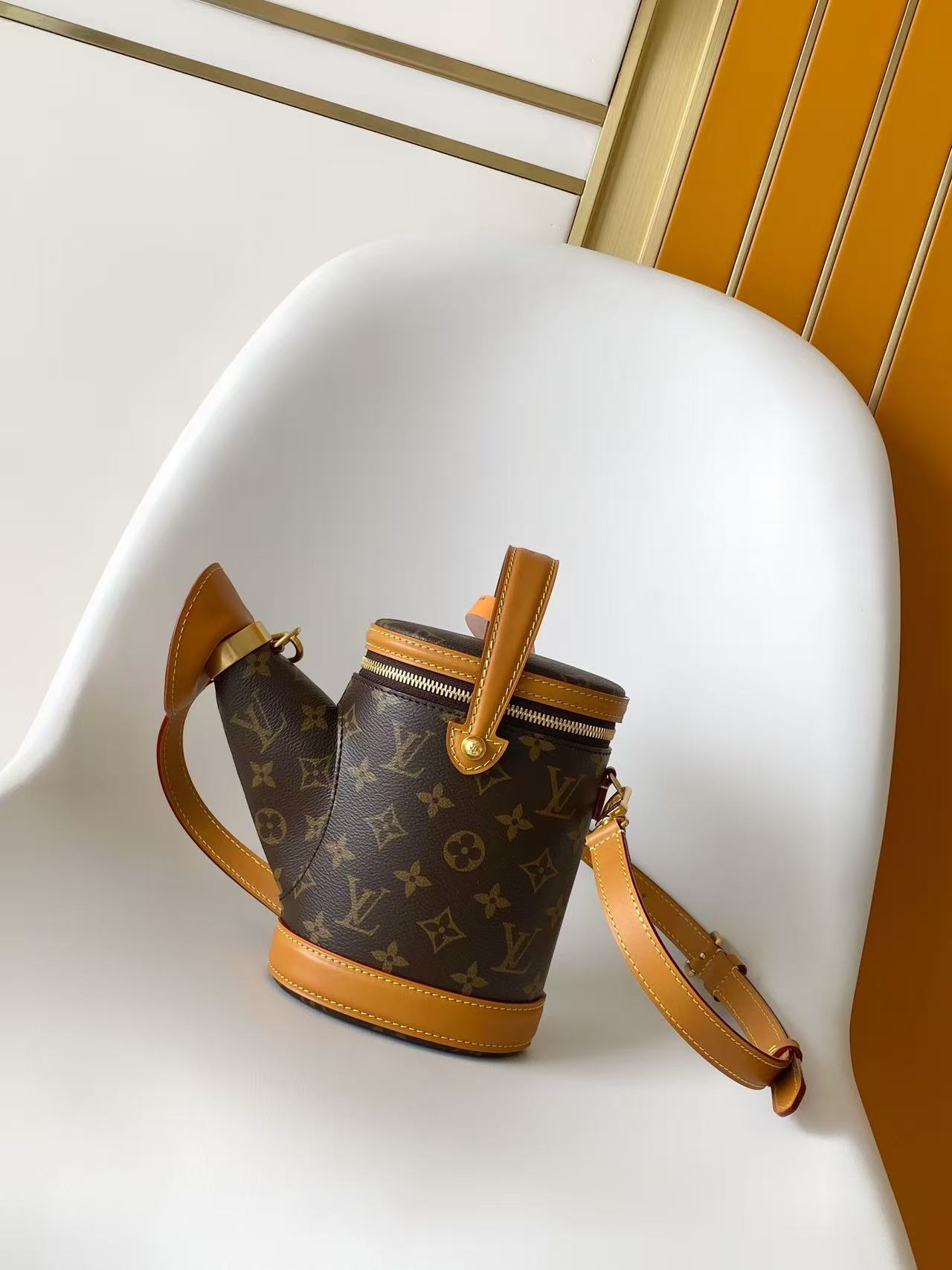 LV 原單 女款 水桶包 Monogram 手提斜背包 小巧實用款