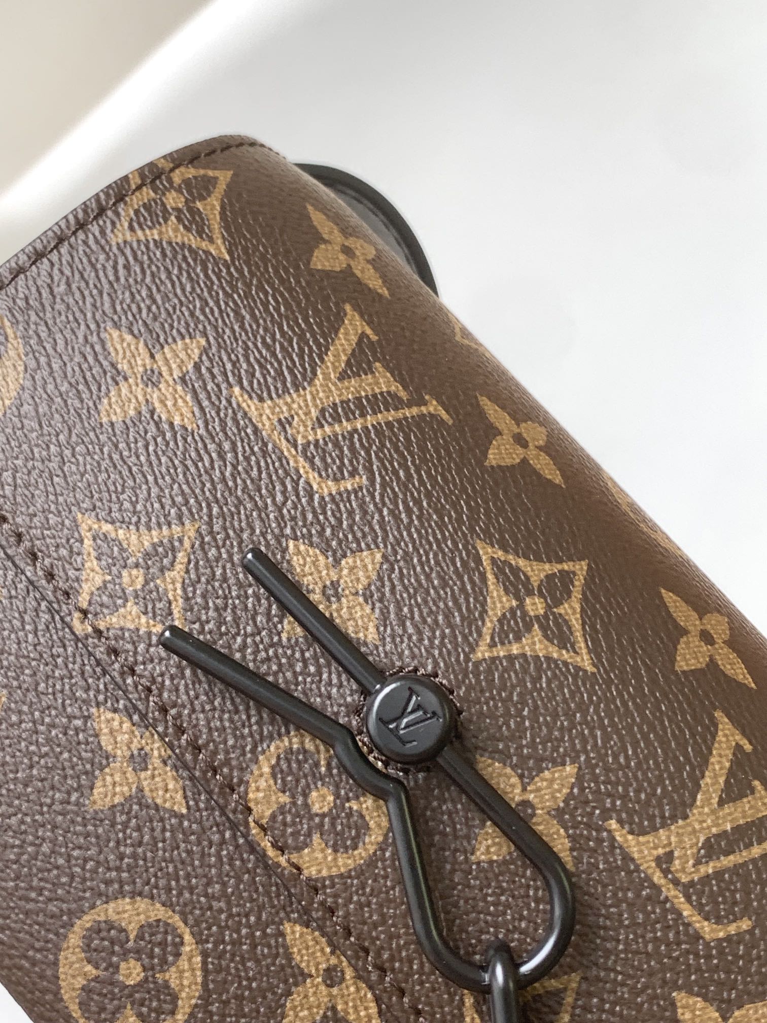 LV 原單 女款 Monogram 鏈條翻蓋斜背包 經典老花 百搭時尚款| 11 LV 原單 女款 Monogram 鏈條翻蓋斜背包 經典老花 百搭時尚款