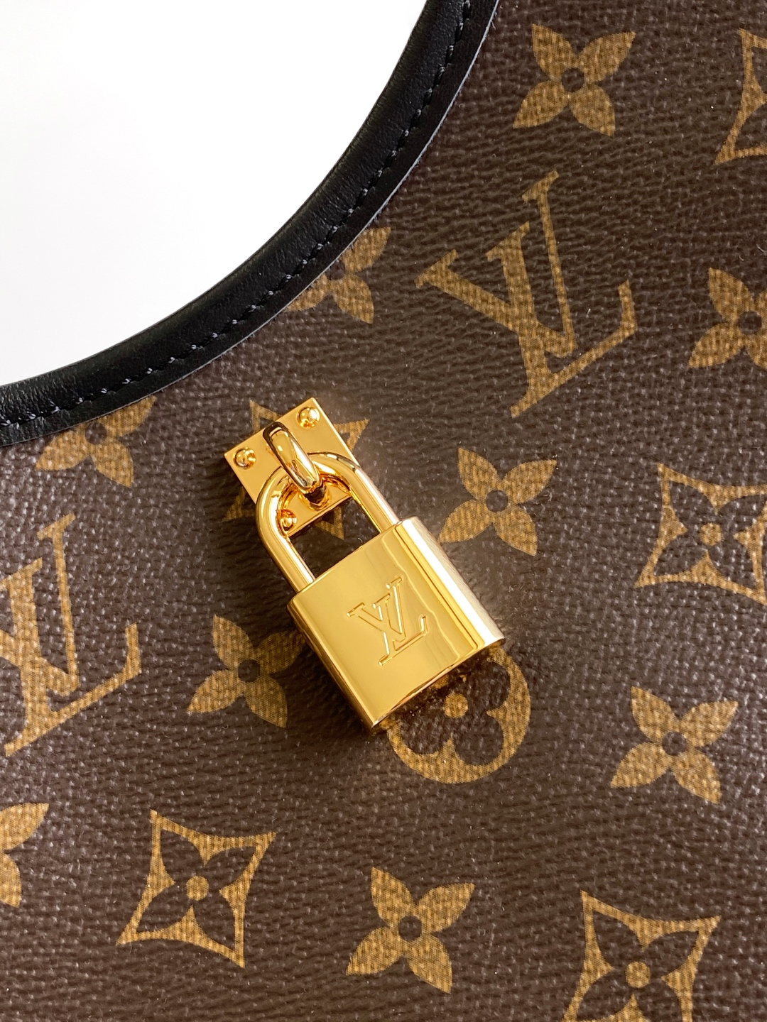 LV 高仿 女款 老花手提肩背包 經典Monogram 簡約百搭款| 11 LV 高仿 女款 老花手提肩背包 經典Monogram 簡約百搭款
