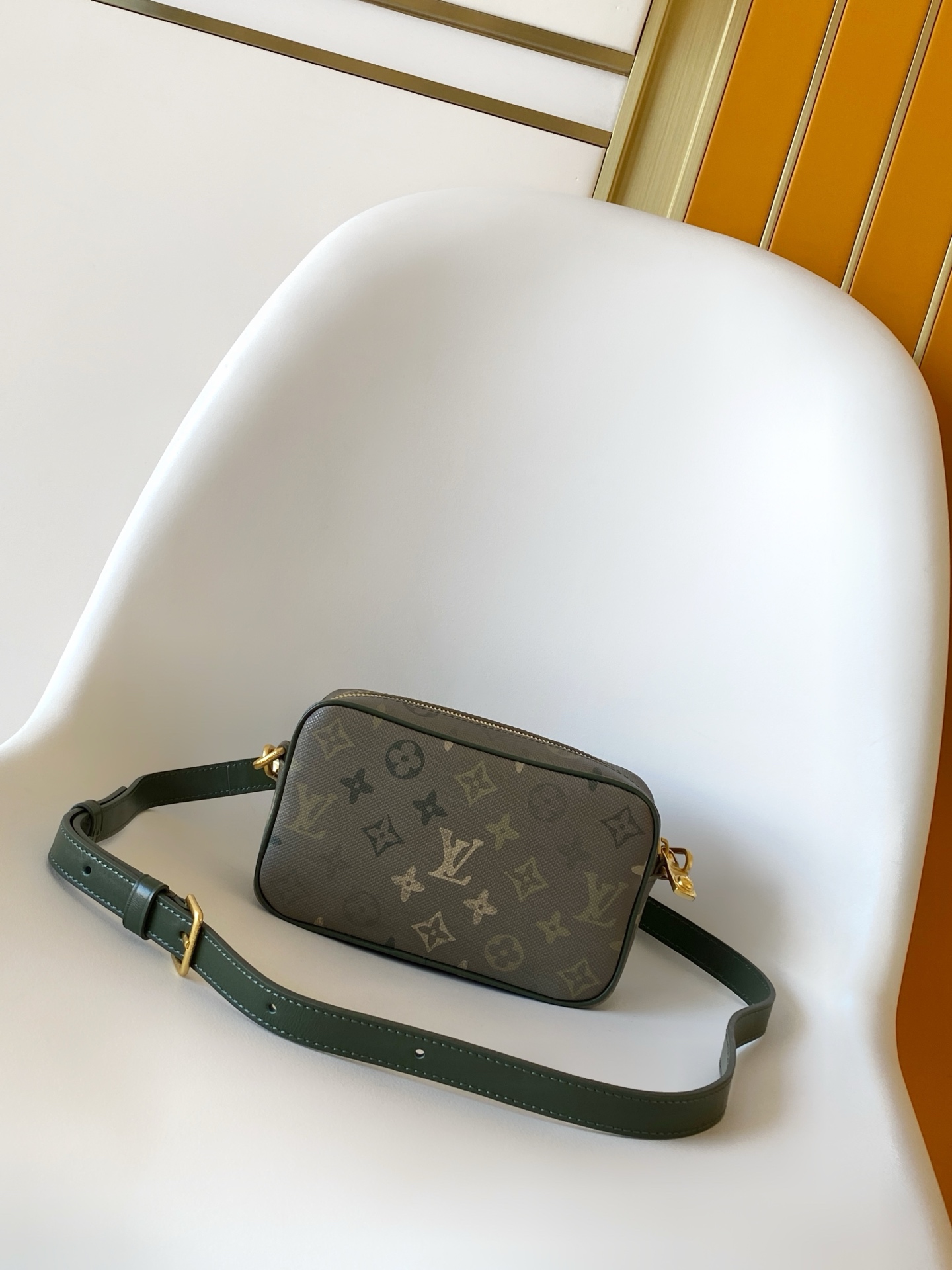 LV 一比一 Monogram灰綠拼接相機包 斜挎單肩小方包