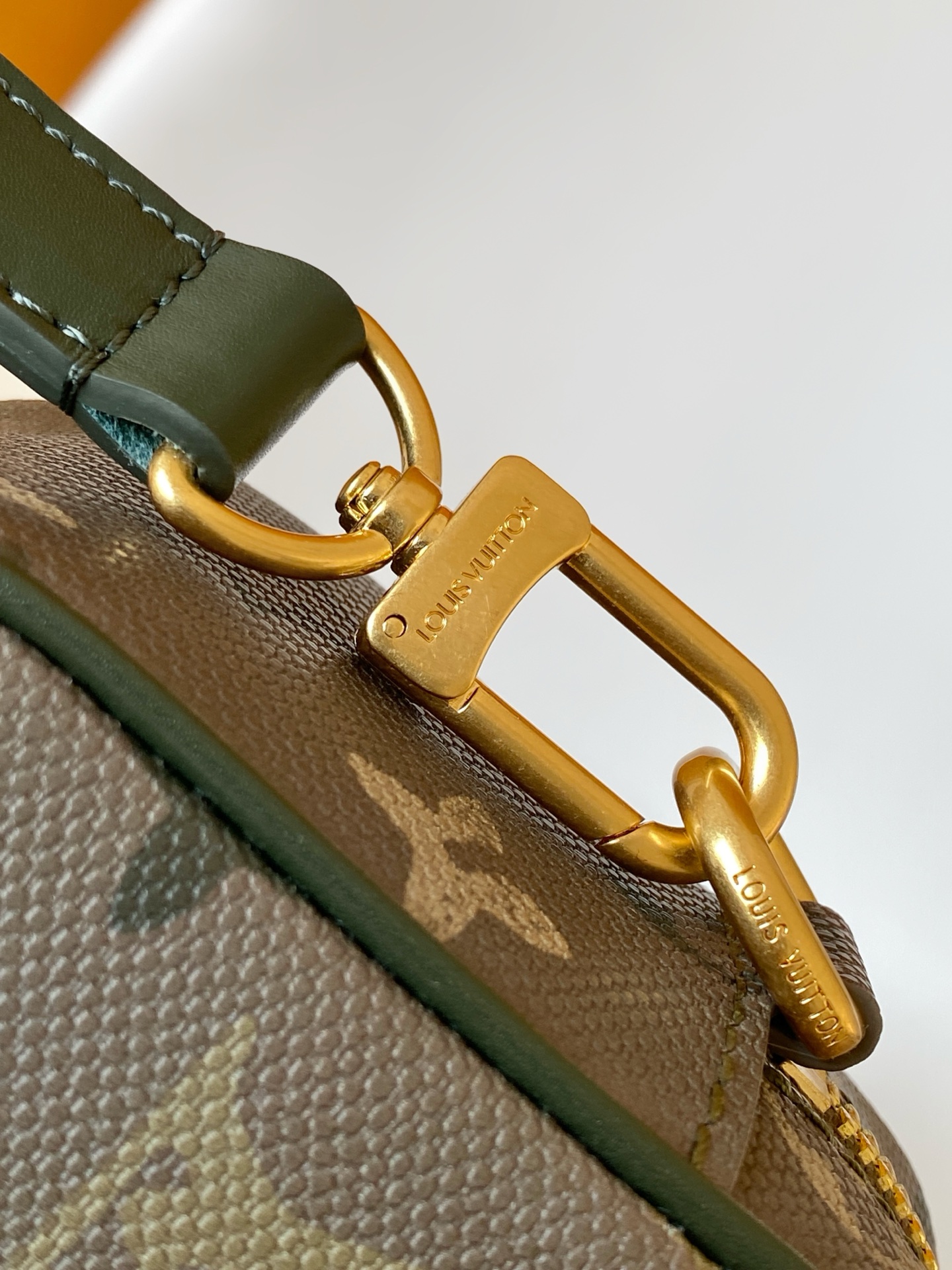 LV 一比一 Monogram灰綠拼接相機包 斜挎單肩小方包