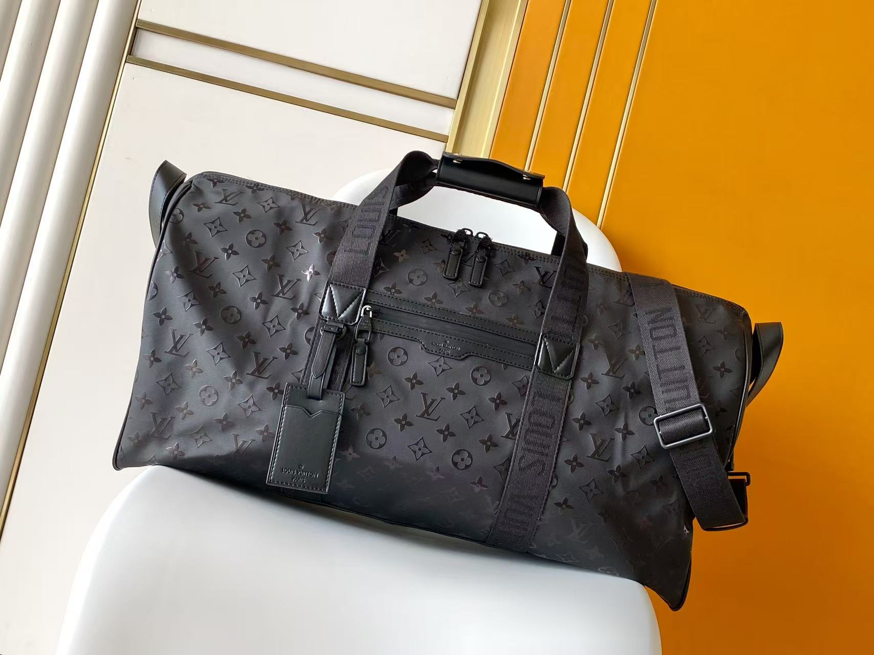 LV A貨 黑色Monogram旅行袋 大容量手提斜挎包