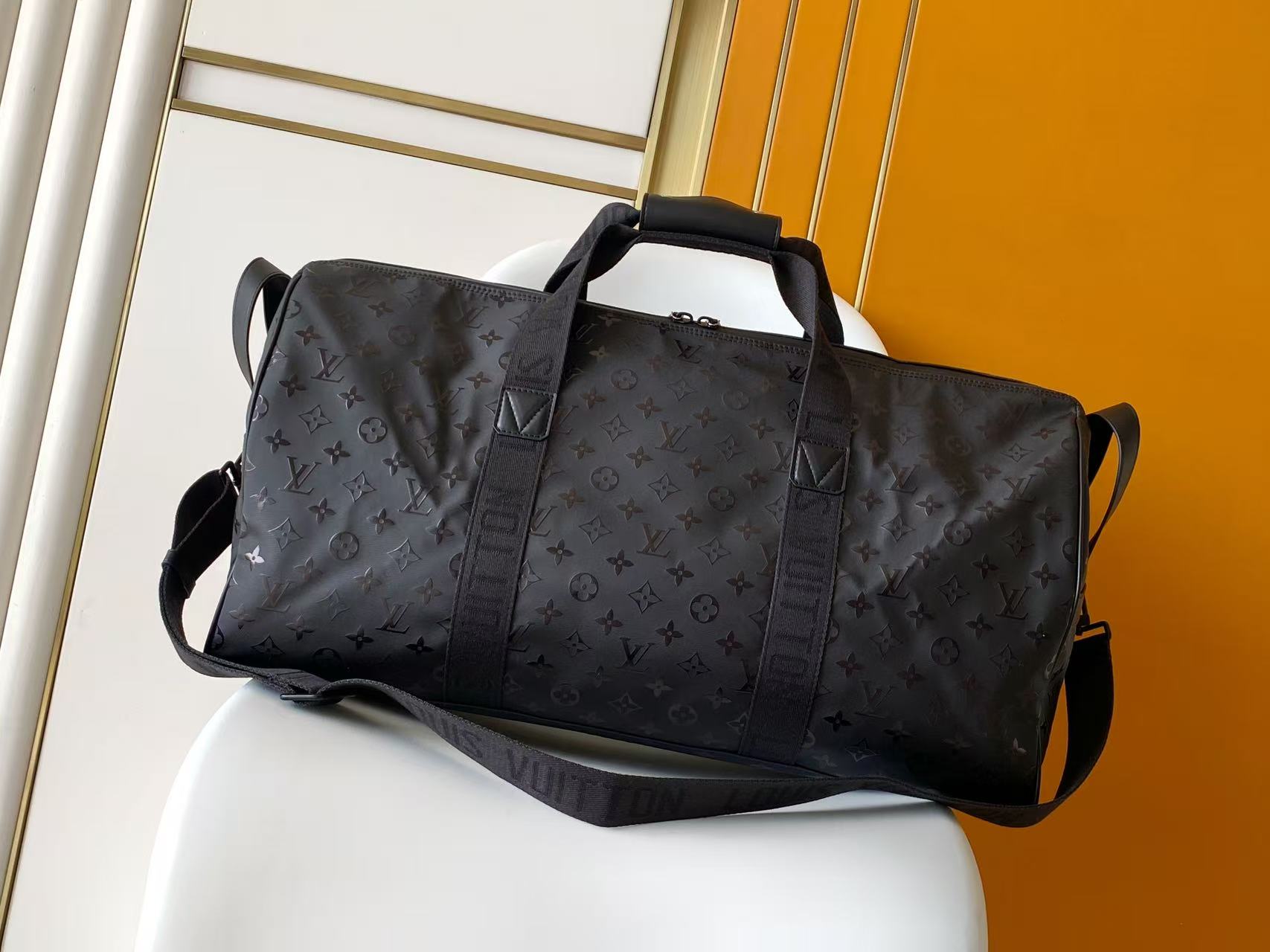 LV A貨 黑色Monogram旅行袋 大容量手提斜挎包| 13 LV A貨 黑色Monogram旅行袋 大容量手提斜挎包