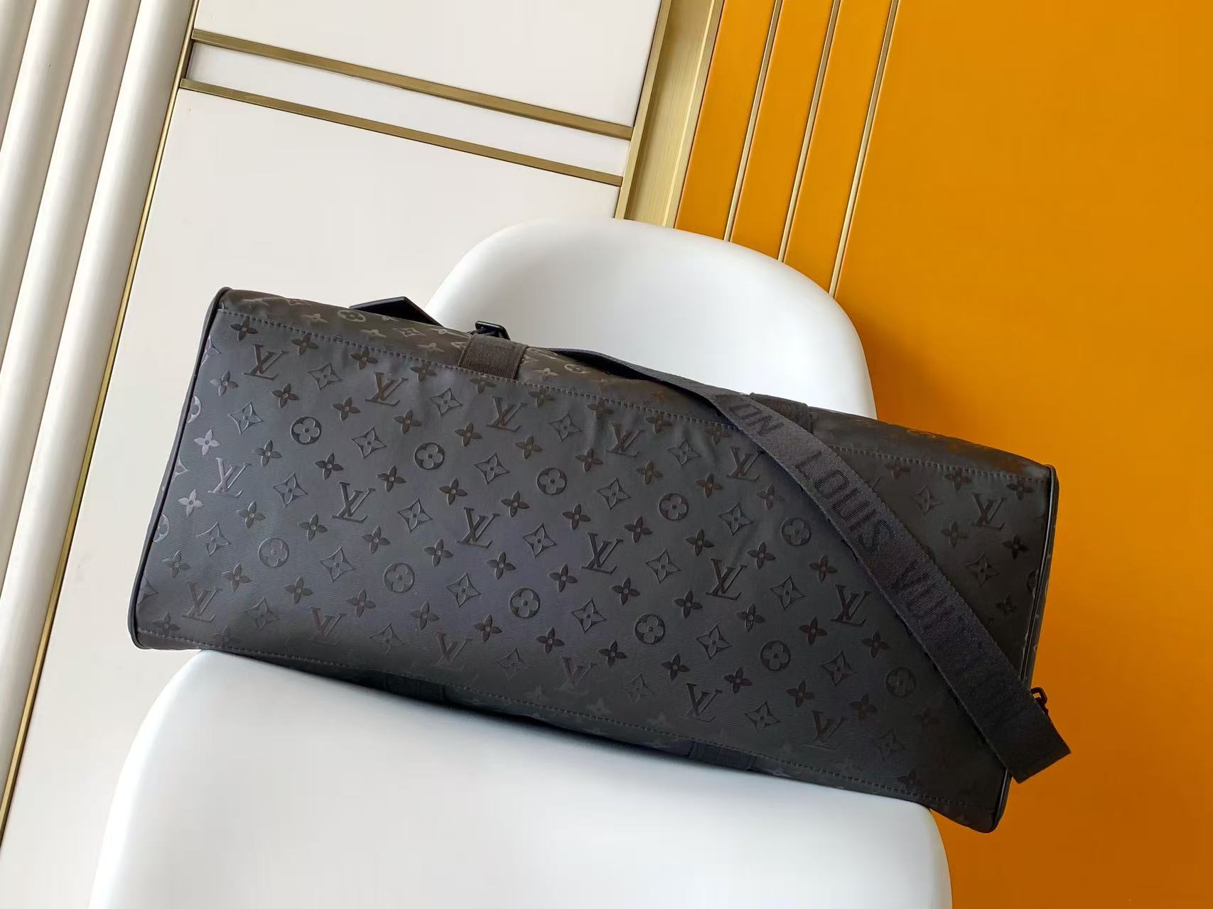 LV A貨 黑色Monogram旅行袋 大容量手提斜挎包| 12 LV A貨 黑色Monogram旅行袋 大容量手提斜挎包