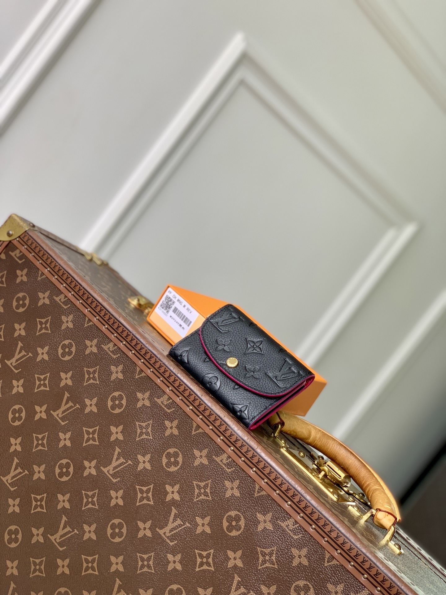 LV 原單壓紋短夾 一比一精品零錢包 女用摺疊卡夾