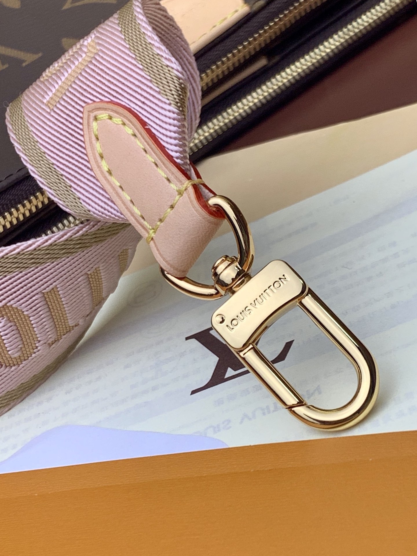 LV A貨Multi Pochette 原單三合一斜背包 女用鏈條包