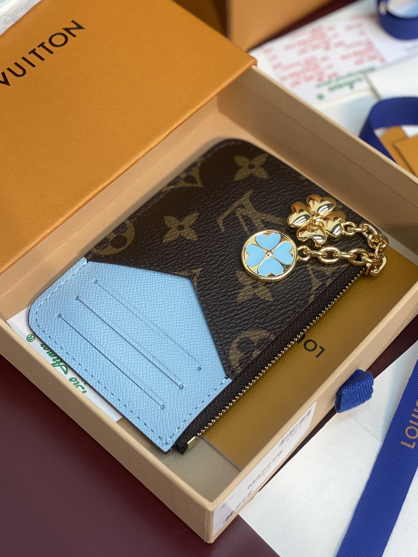 LV A貨 Monogram 零錢包 四葉草掛飾款 女用迷你收納皮夾| 13 LV A貨 Monogram 零錢包 四葉草掛飾款 女用迷你收納皮夾