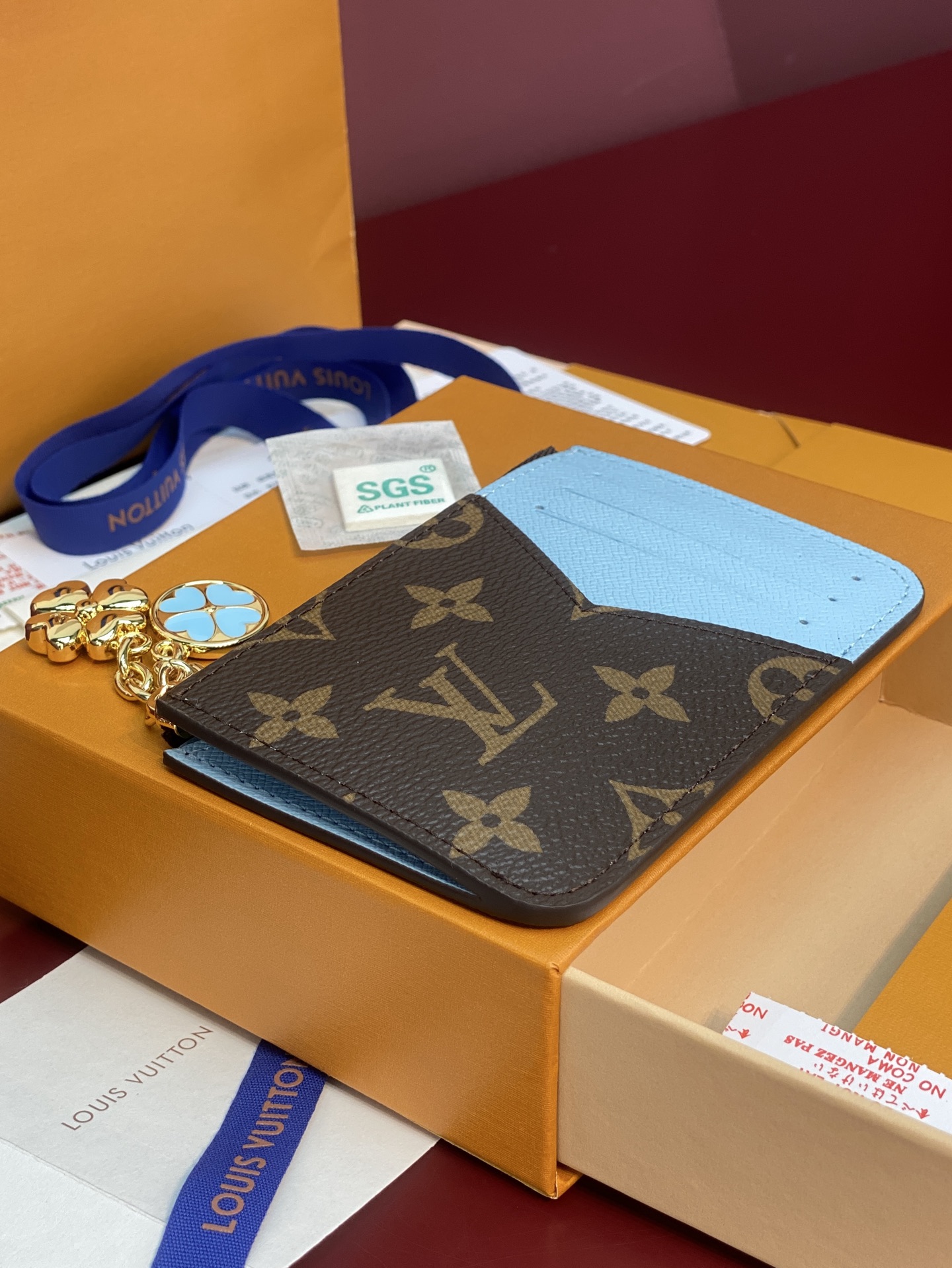 LV A貨 Monogram 零錢包 四葉草掛飾款 女用迷你收納皮夾| 7 LV A貨 Monogram 零錢包 四葉草掛飾款 女用迷你收納皮夾