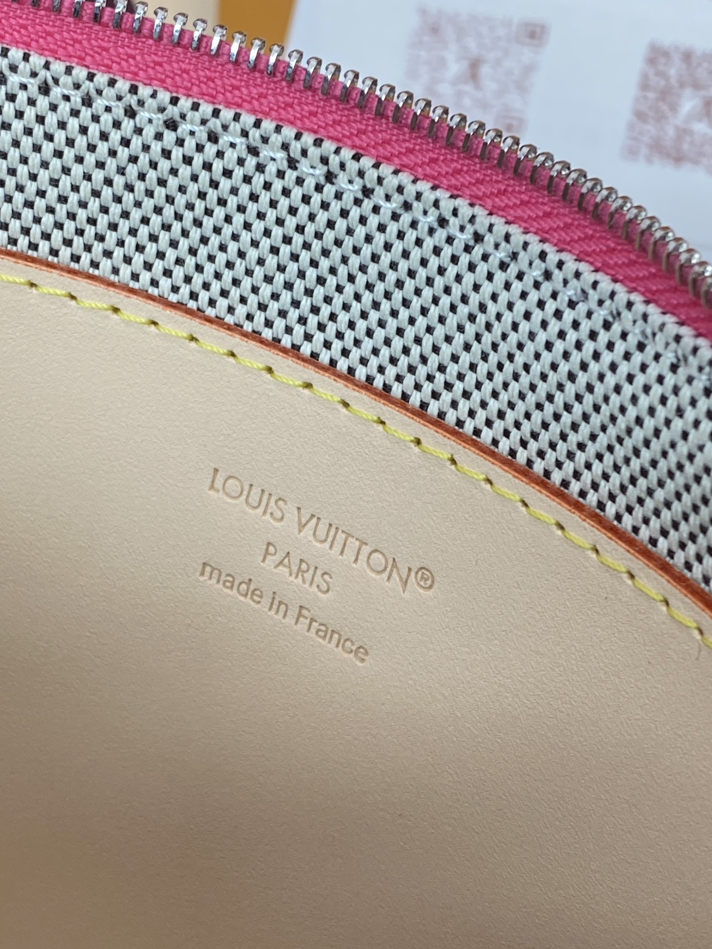 LV 高仿 Monogram 粉色拉鍊零錢包 女款迷你收納包 輕奢風格| 7 LV 高仿 Monogram 粉色拉鍊零錢包 女款迷你收納包 輕奢風格