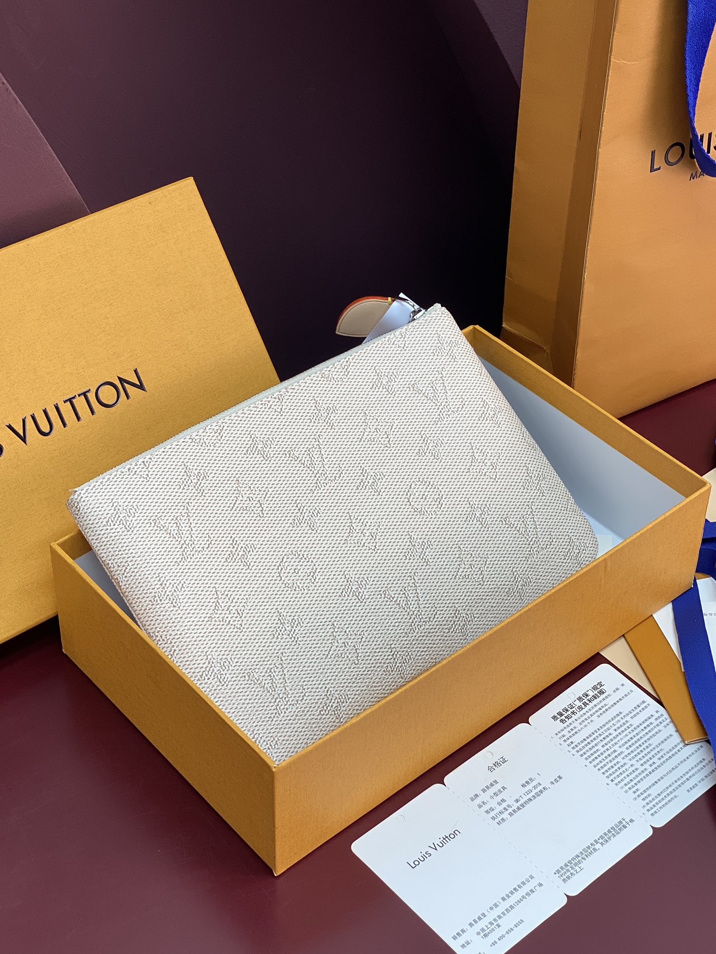 LV 原單 Monogram 米白色拉鍊零錢包 女款精品收納包| 12 LV 原單 Monogram 米白色拉鍊零錢包 女款精品收納包