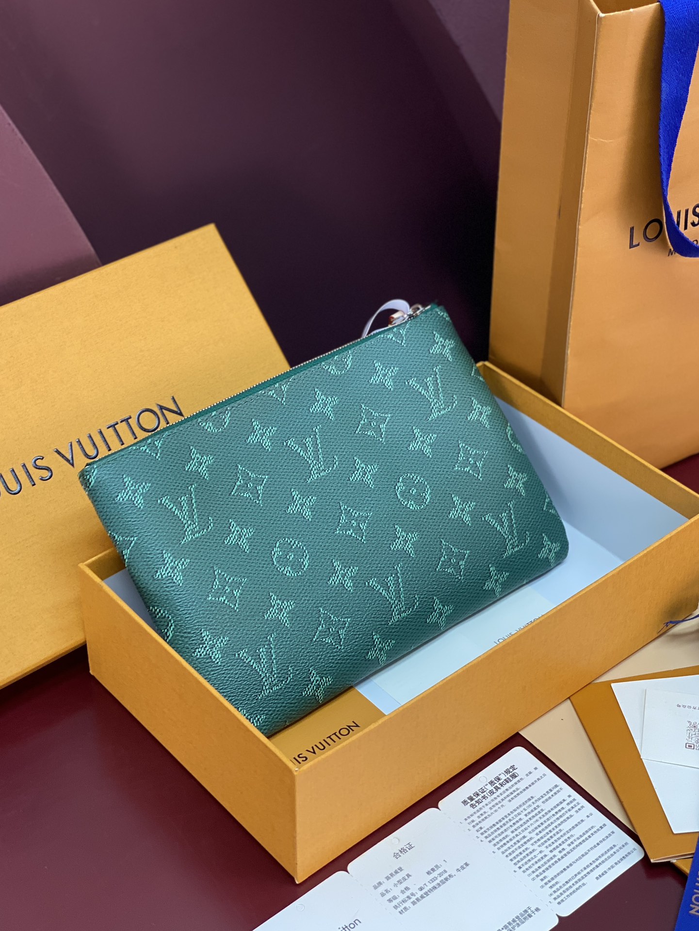 LV A貨 Monogram 翡翠綠拉鍊零錢包 女款精品收納小包| 12 LV A貨 Monogram 翡翠綠拉鍊零錢包 女款精品收納小包