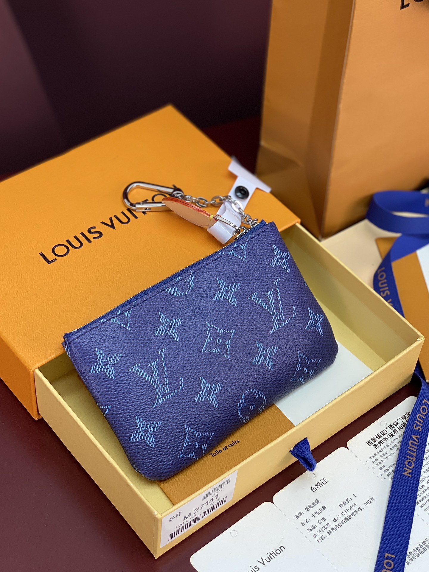 LV 高仿 Monogram 紫藍色迷你零錢包 女款掛飾卡包| 13 LV 高仿 Monogram 紫藍色迷你零錢包 女款掛飾卡包