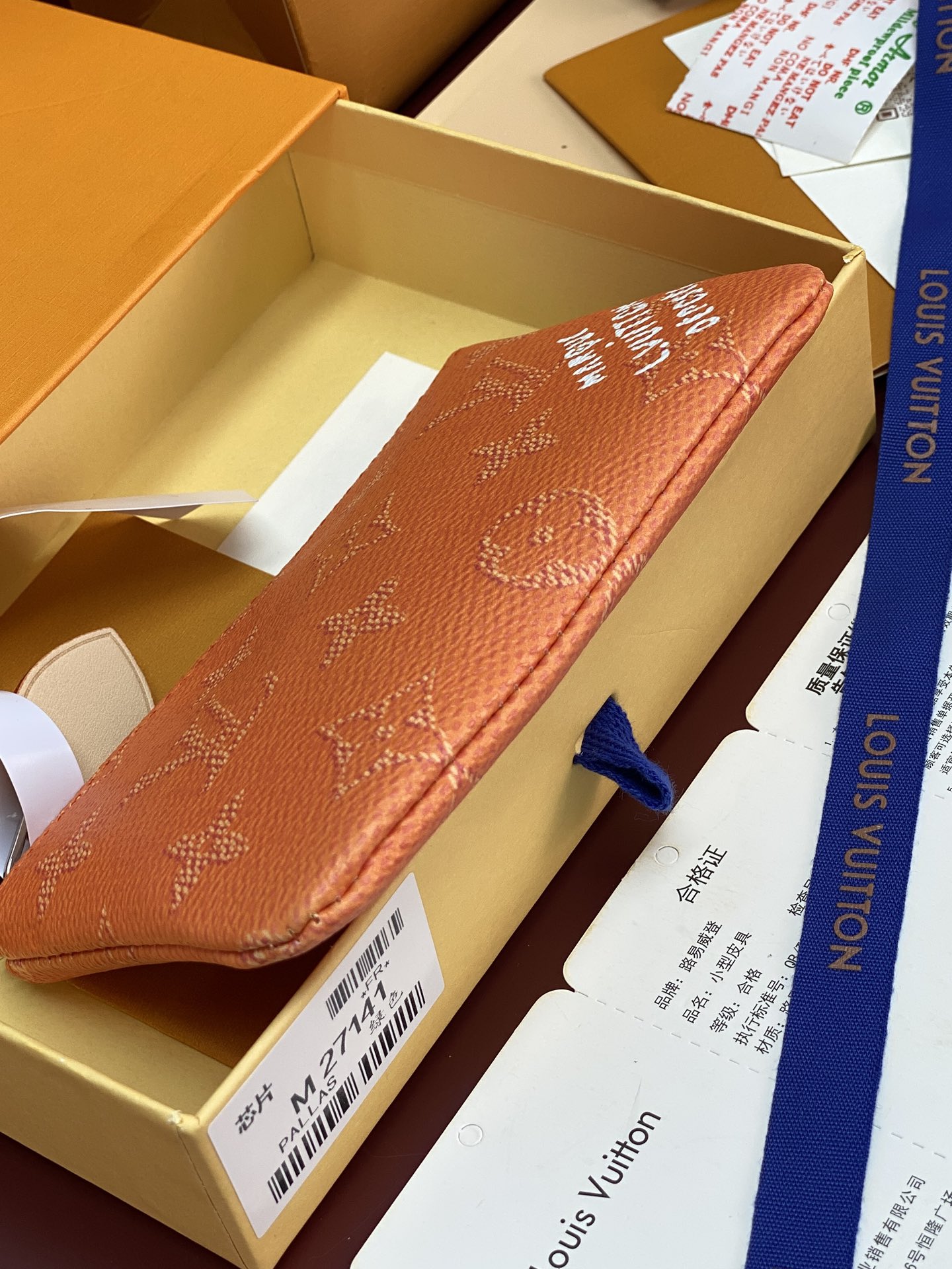 LV 高仿 Monogram 橘粉色迷你零錢包 女款掛飾卡包 輕奢收納款| 9 LV 高仿 Monogram 橘粉色迷你零錢包 女款掛飾卡包 輕奢收納款