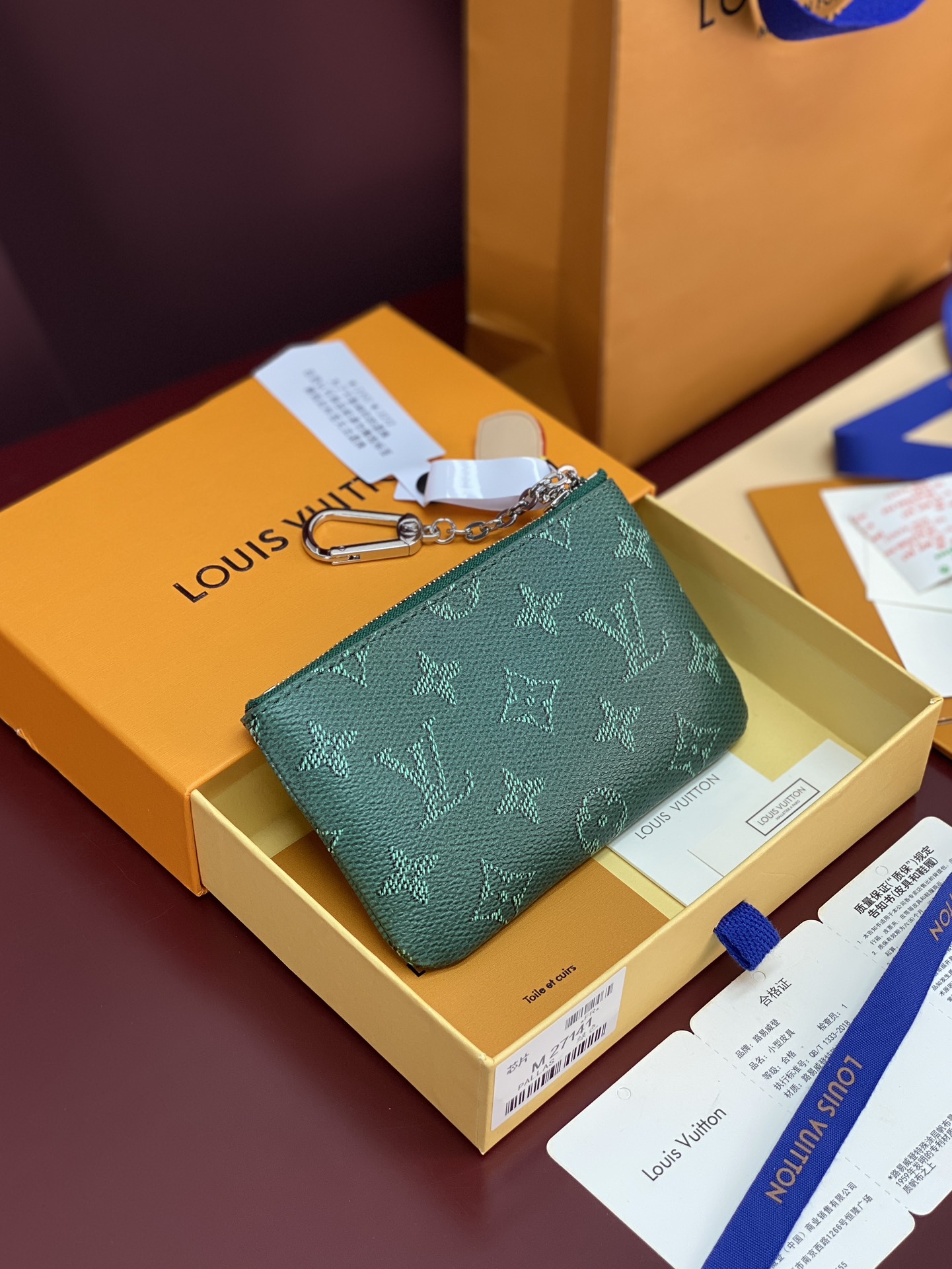 LV 原單 Monogram 墨綠色迷你零錢包 女款掛飾卡包 精品配件| 14 LV 原單 Monogram 墨綠色迷你零錢包 女款掛飾卡包 精品配件
