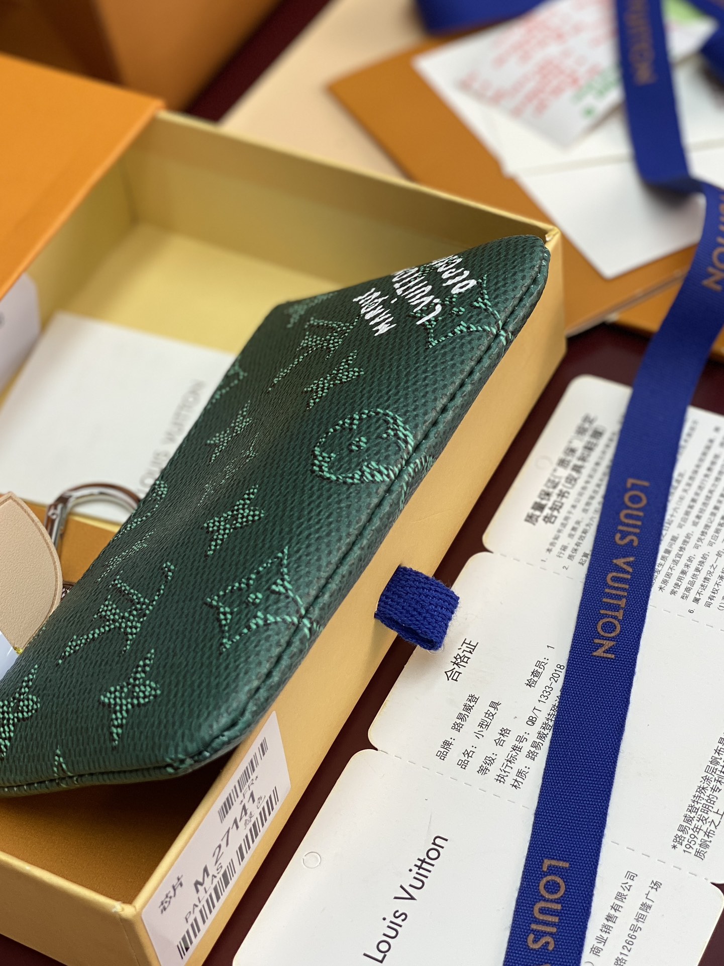 LV 原單 Monogram 墨綠色迷你零錢包 女款掛飾卡包 精品配件| 9 LV 原單 Monogram 墨綠色迷你零錢包 女款掛飾卡包 精品配件