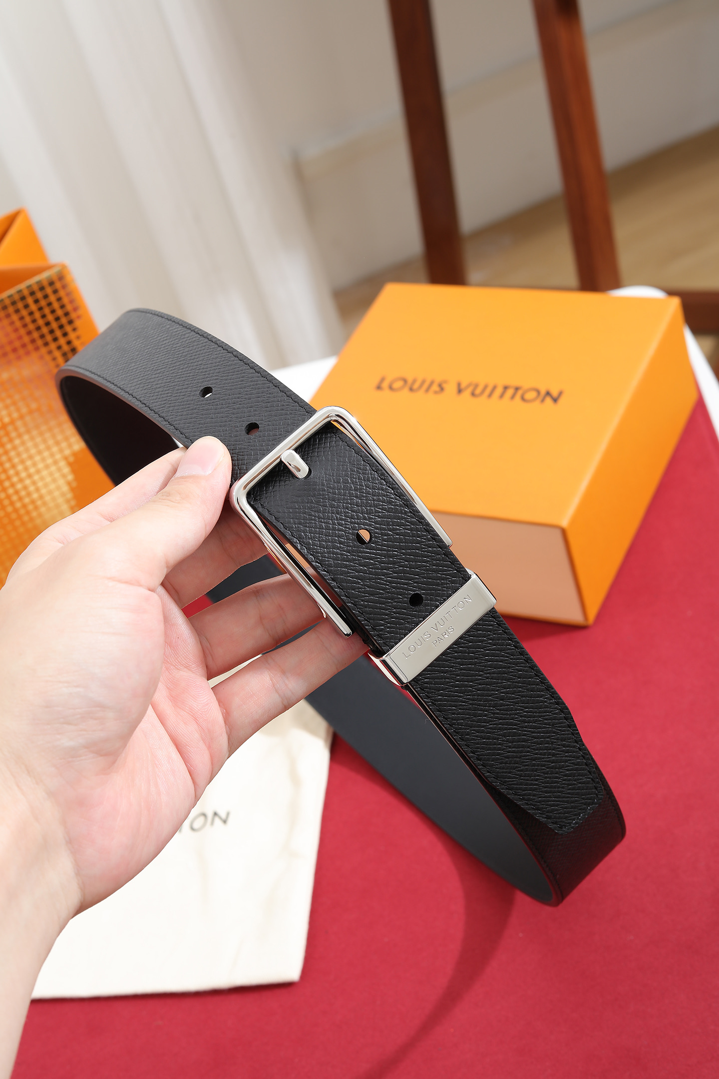 LV 一比一男款經典銀扣皮帶 商務休閒百搭腰帶