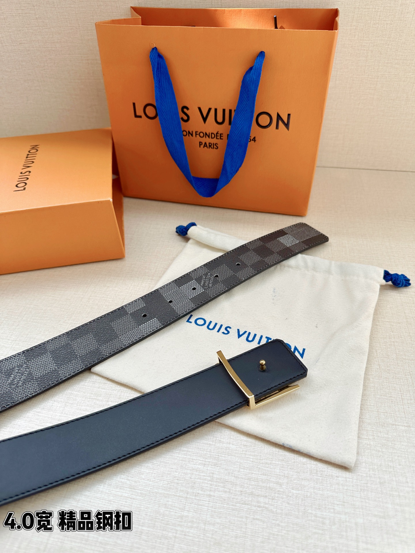 LV 原單男款 Damier Graphite 珍珠LV扣頭皮帶 商務時尚款| 7 LV 原單男款 Damier Graphite 珍珠LV扣頭皮帶 商務時尚款