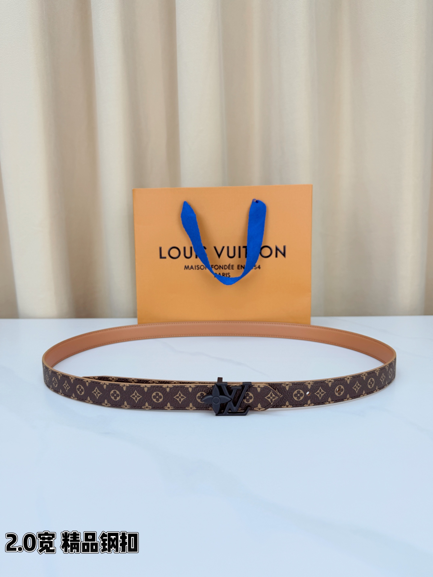 LV 復刻女款 Monogram 細版黑扣腰帶 百搭時尚款