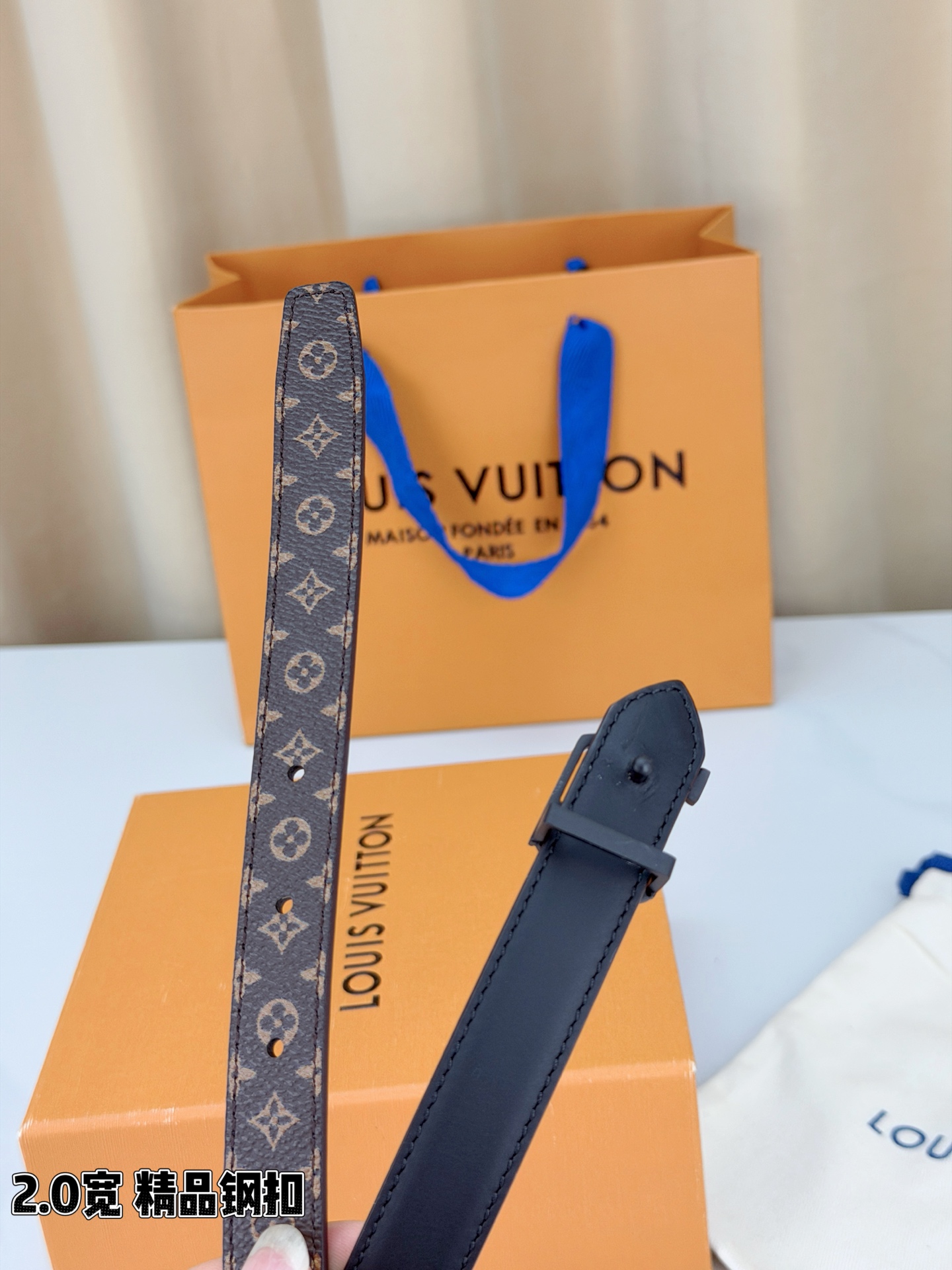 LV 高仿女款 Monogram 細版金扣腰帶 百搭氣質款| 8 LV 高仿女款 Monogram 細版金扣腰帶 百搭氣質款