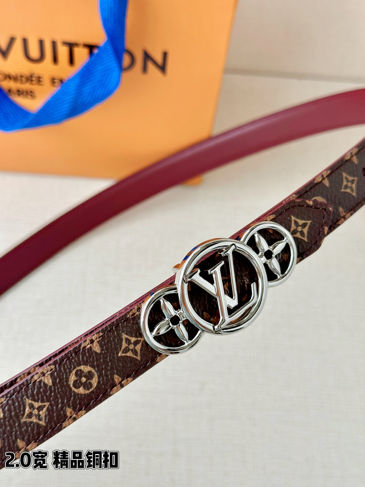 LV 高仿女款 Monogram 圓形LV雙環扣腰帶 時尚氣質款| 14 LV 高仿女款 Monogram 圓形LV雙環扣腰帶 時尚氣質款