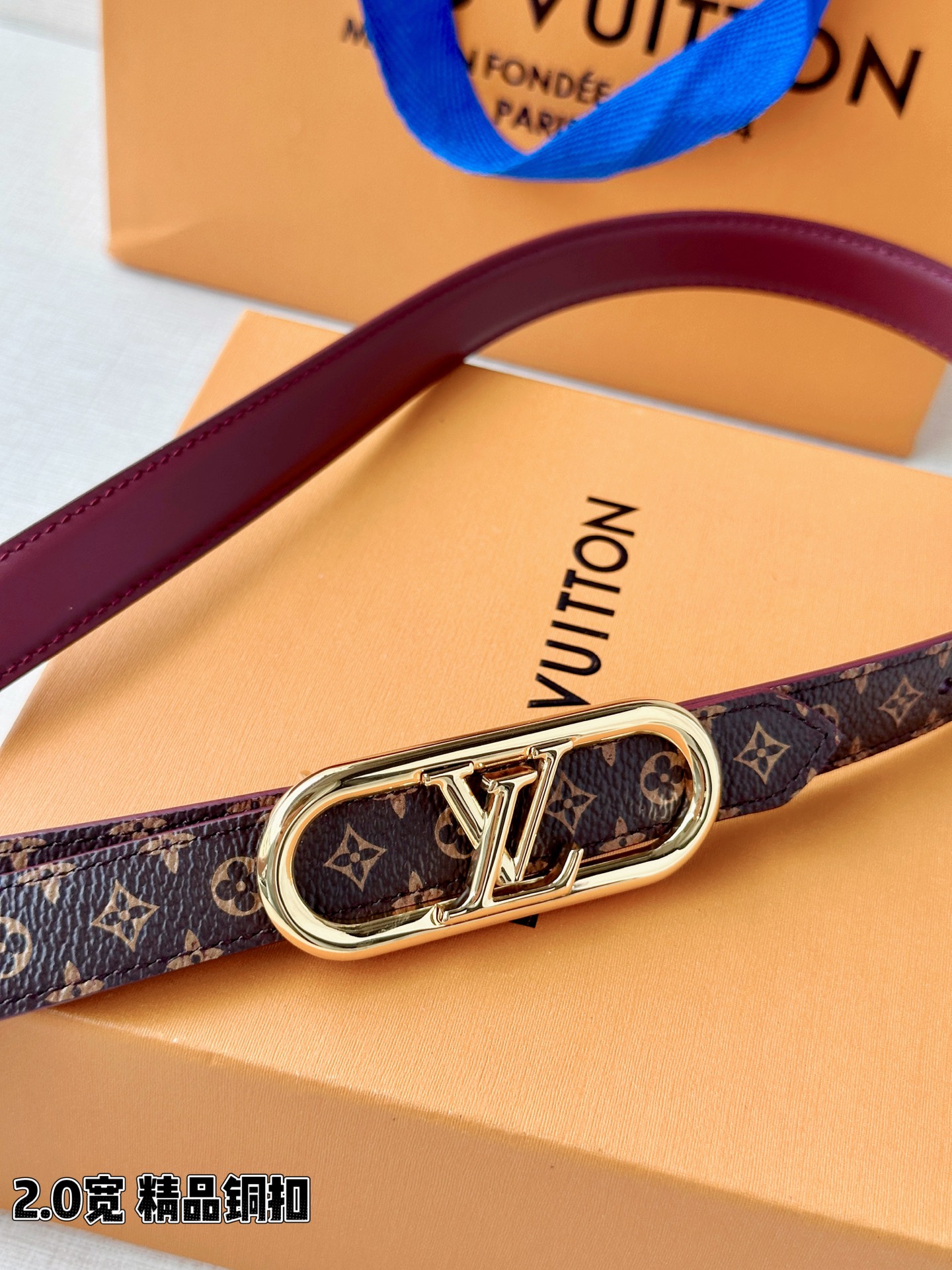 LV 復刻女款 Monogram 橢圓LV扣細版腰帶 優雅百搭款| 14 LV 復刻女款 Monogram 橢圓LV扣細版腰帶 優雅百搭款
