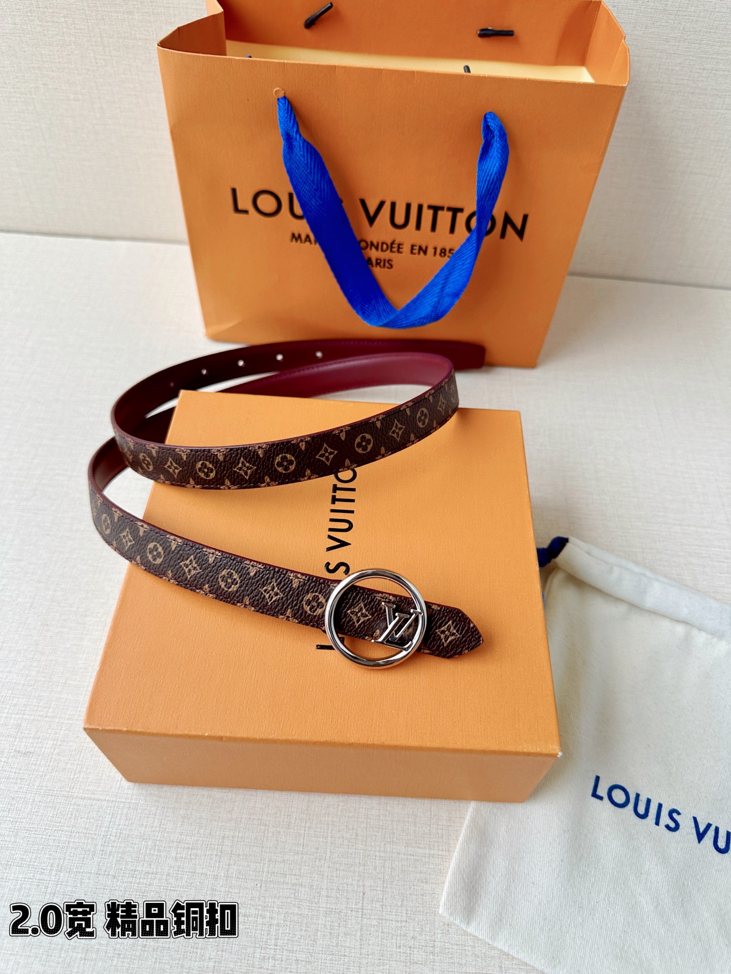 LV 原單女款 Monogram 黑色LV扣細版腰帶 時尚百搭款