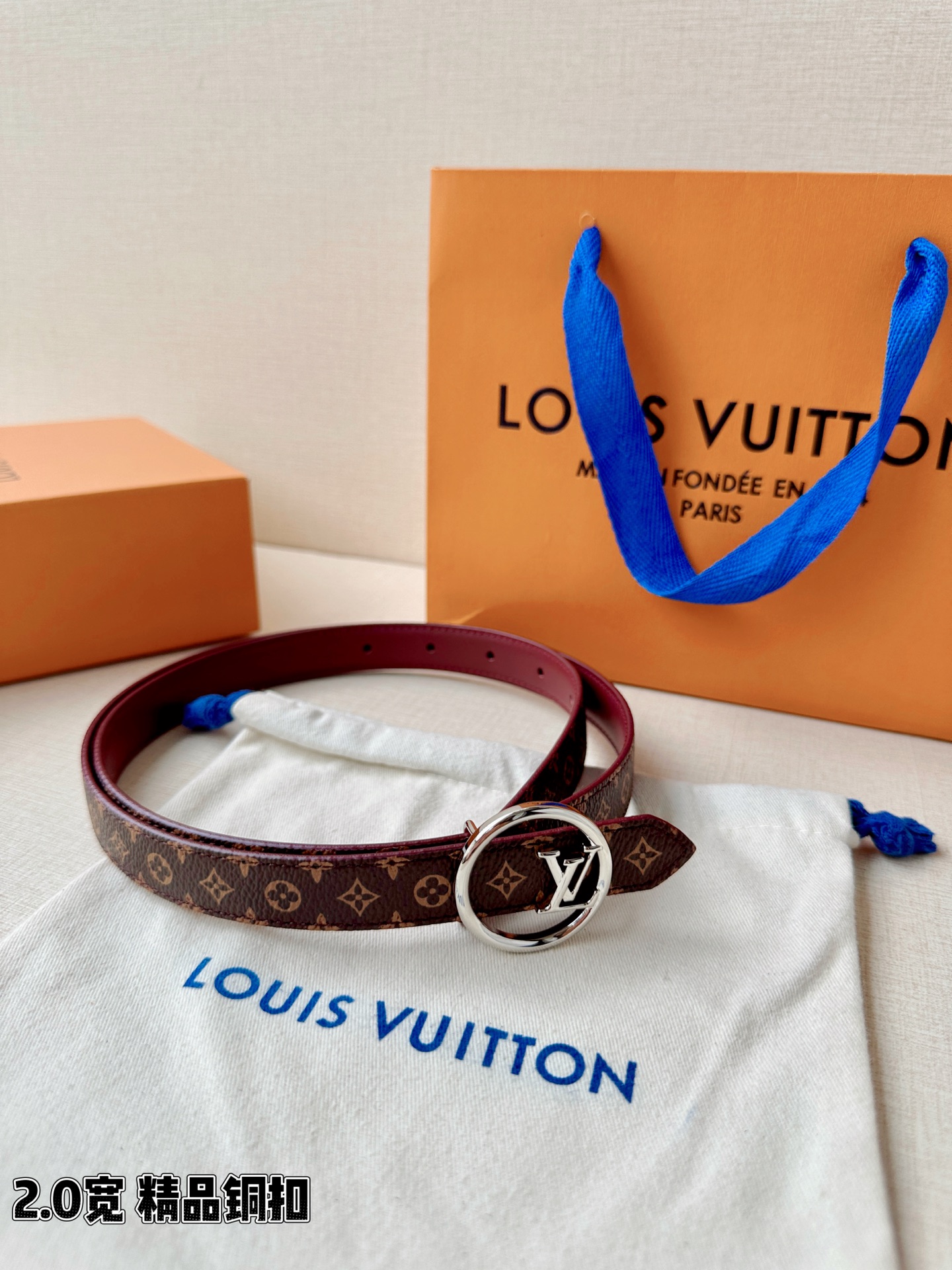 LV 原單女款 Monogram 黑色LV扣細版腰帶 時尚百搭款