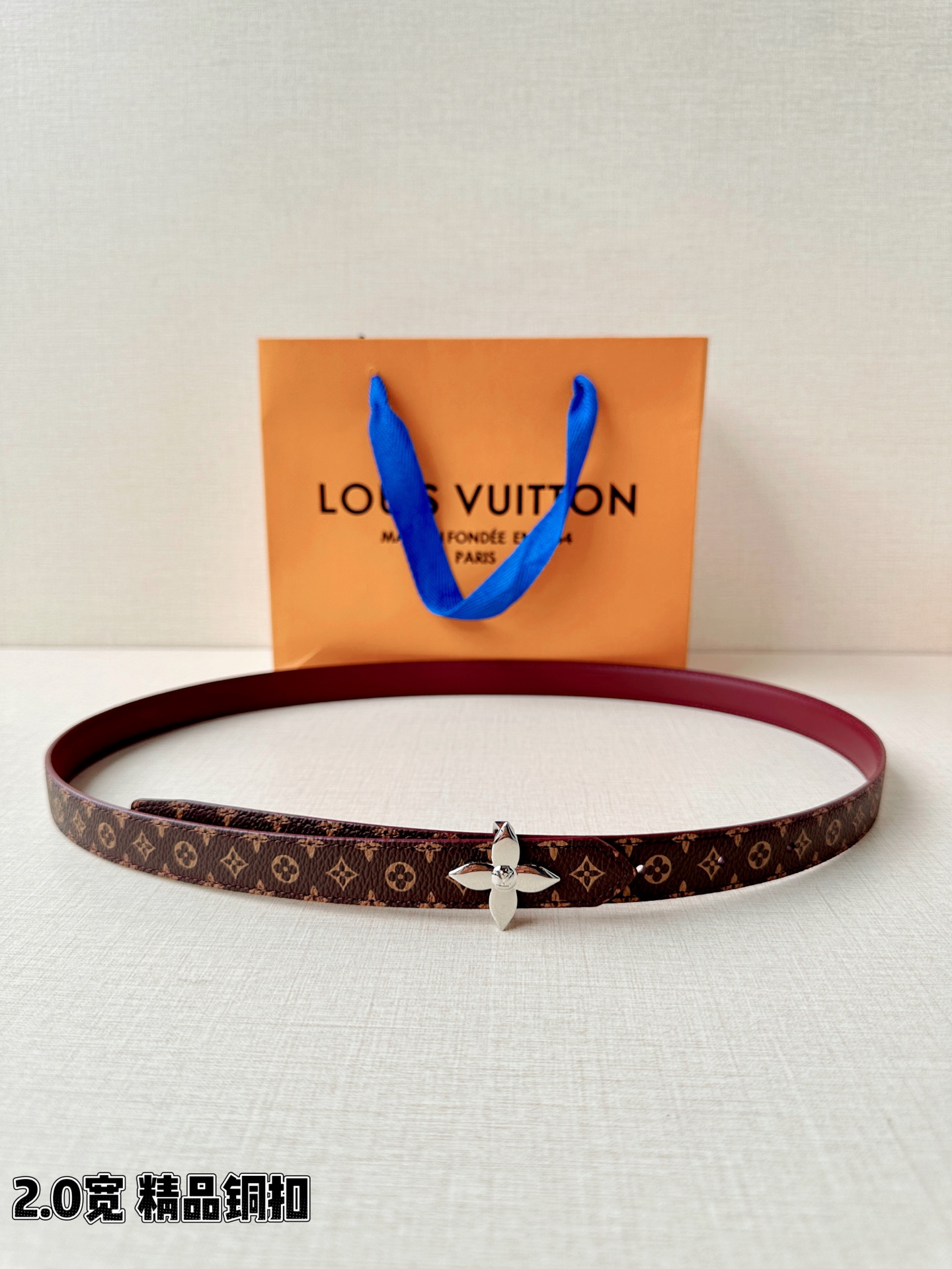 LV 一比一女款 Monogram 花朵扣細版腰帶 氣質穿搭款