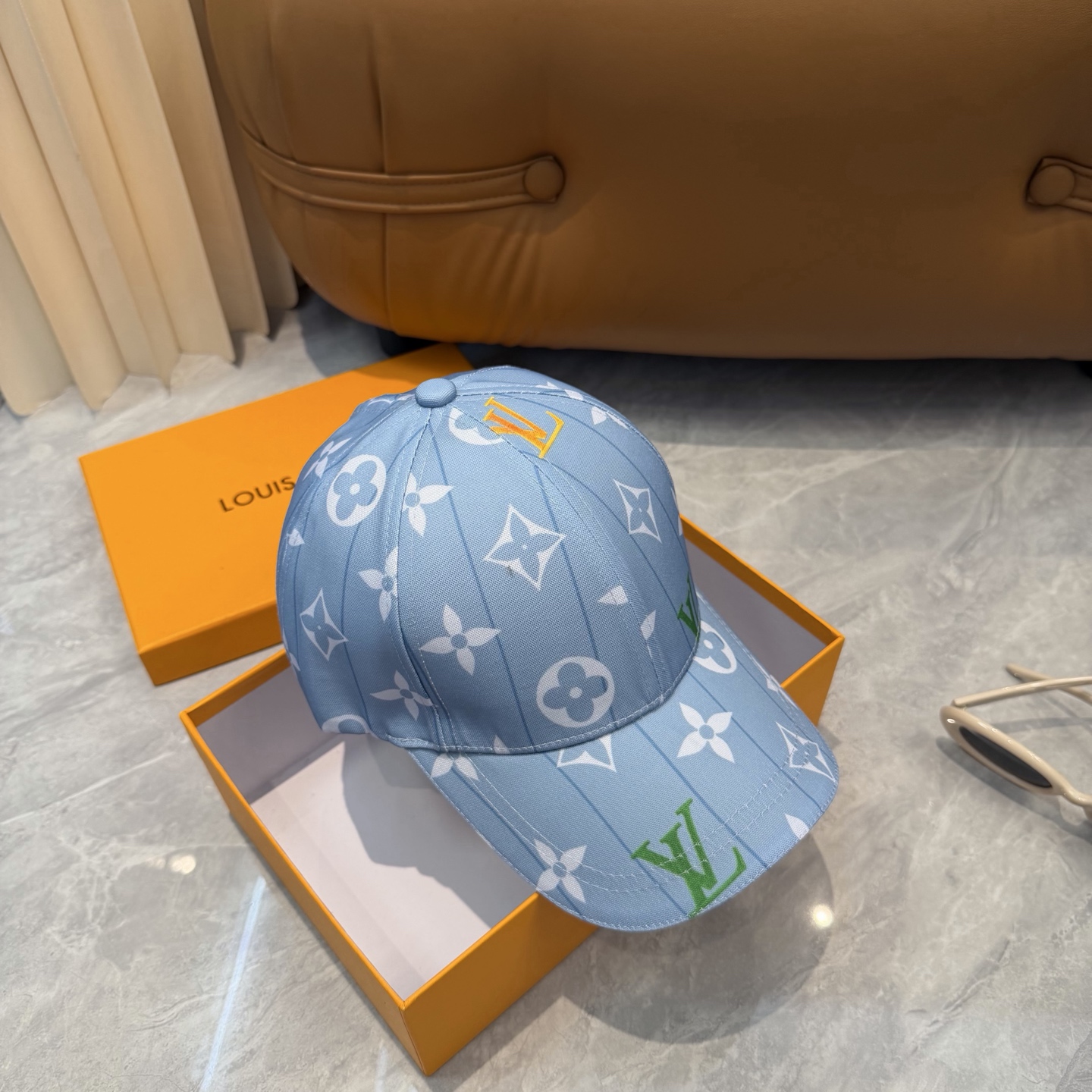 LV A貨 男/女款 淺藍滿版老花棒球帽 清爽夏日款