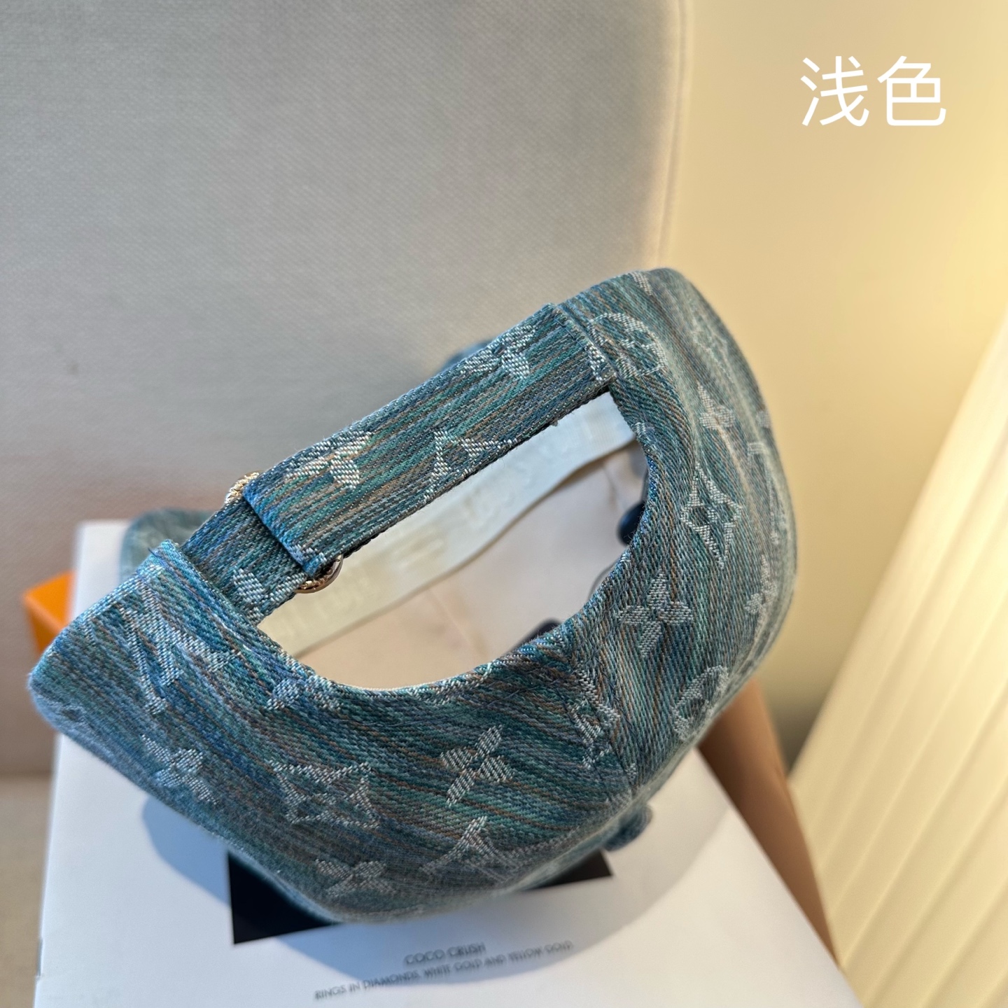LV A貨 男/女款 淺藍漸層老花棒球帽 清新百搭款| 15 LV A貨 男/女款 淺藍漸層老花棒球帽 清新百搭款