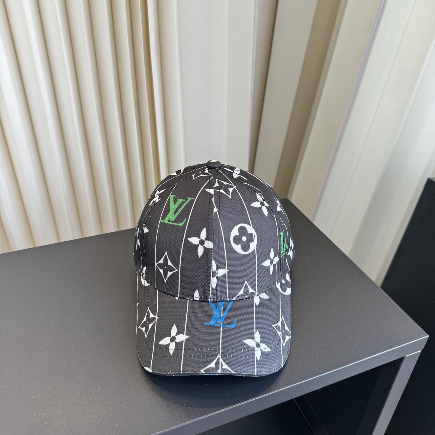 LV A貨 男/女款 黑灰滿版老花棒球帽 經典百搭款