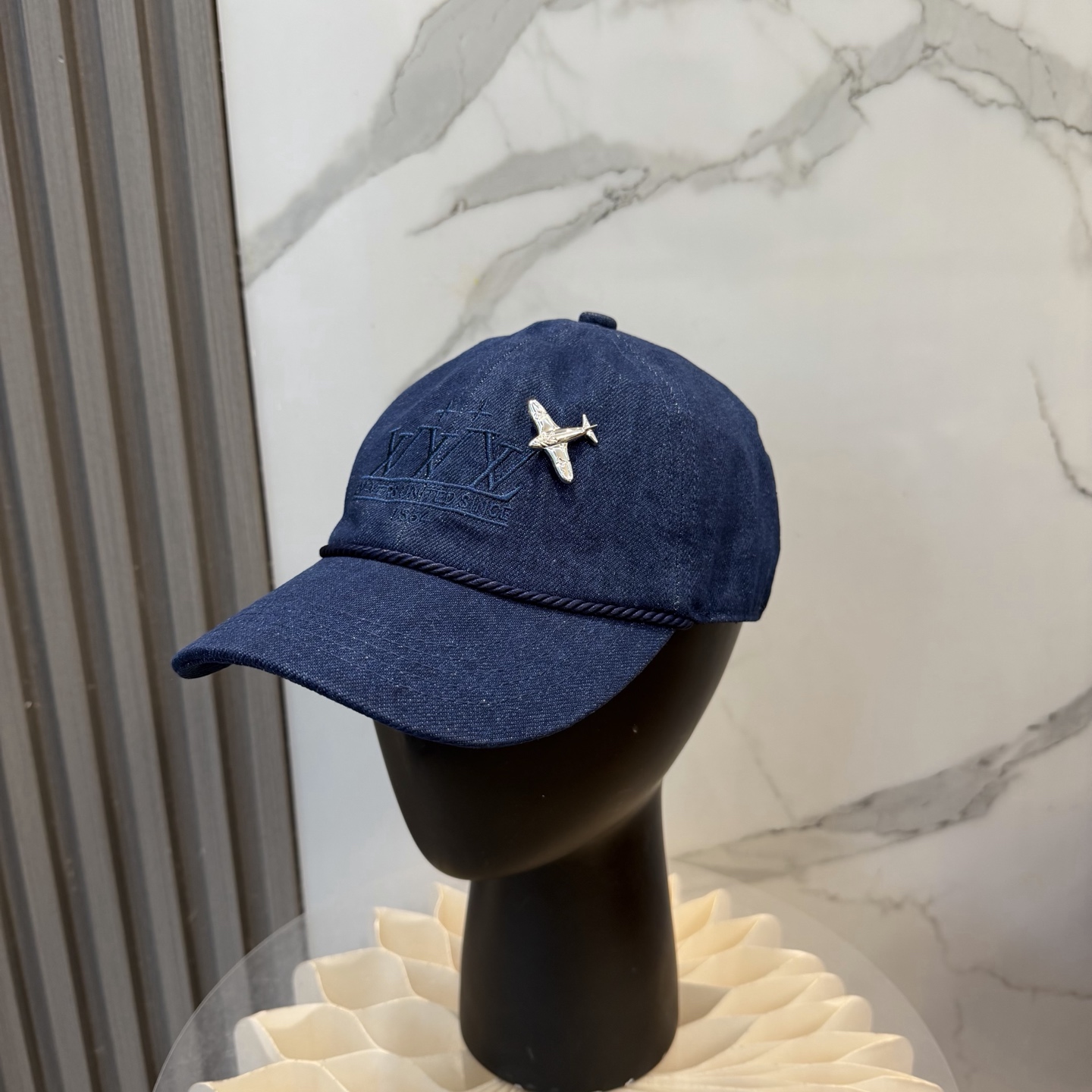 LV A貨 男女款 丹寧飛機裝飾棒球帽 深藍牛仔潮流款