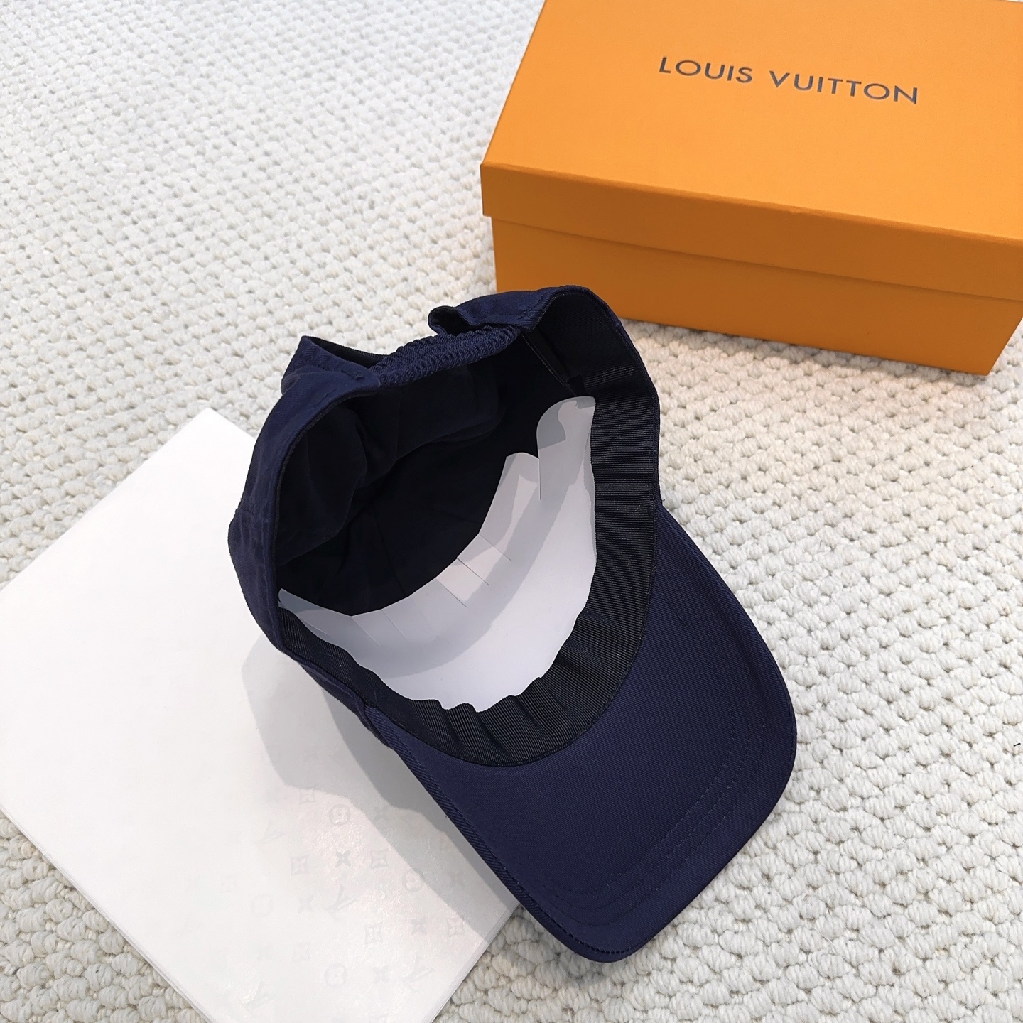 LV棒球帽男原單深藍LOGO刺繡休閒百搭鴨舌帽女戶外遮陽帽子| 12 LV棒球帽男原單深藍LOGO刺繡休閒百搭鴨舌帽女戶外遮陽帽子