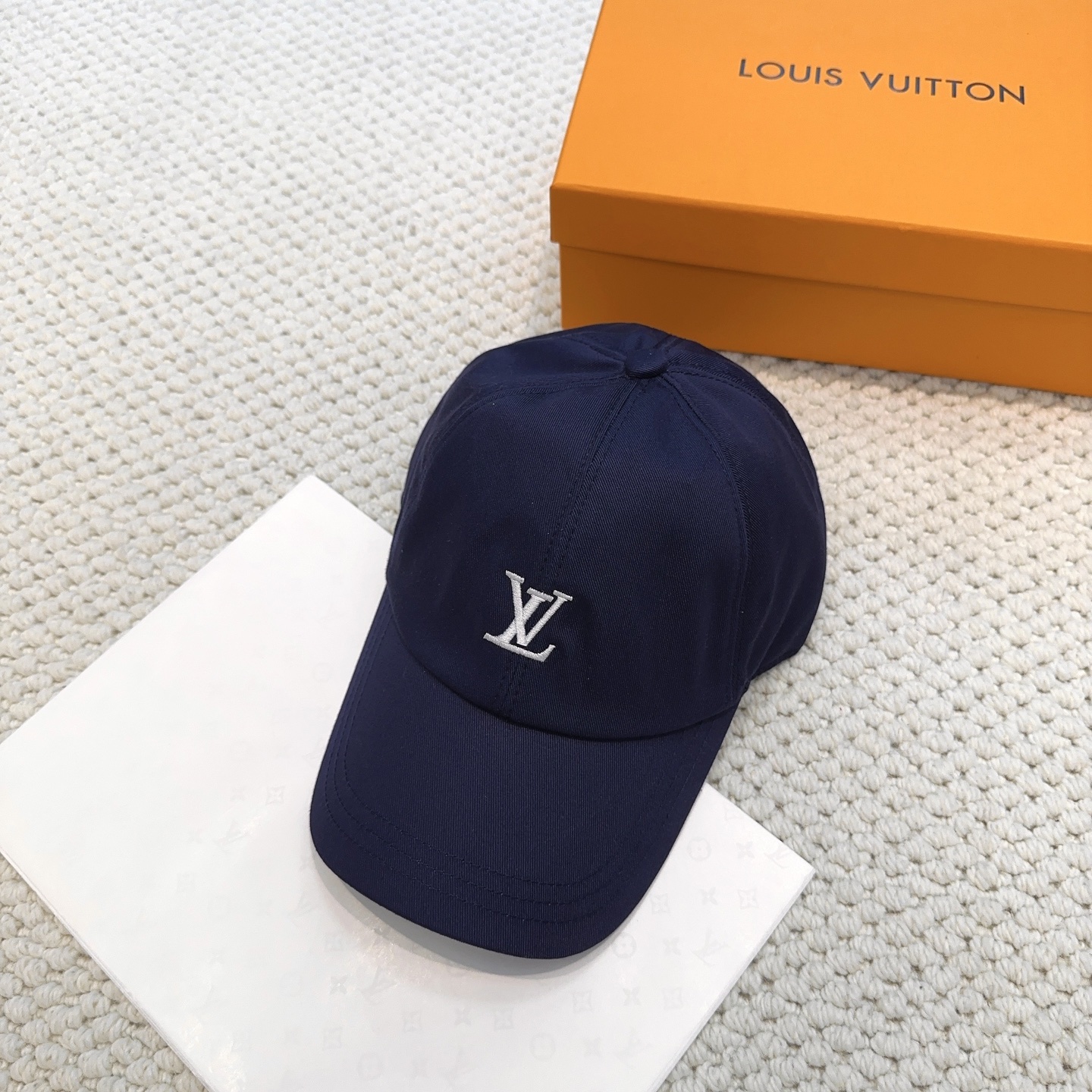 LV棒球帽男原單深藍LOGO刺繡休閒百搭鴨舌帽女戶外遮陽帽子| 10 LV棒球帽男原單深藍LOGO刺繡休閒百搭鴨舌帽女戶外遮陽帽子