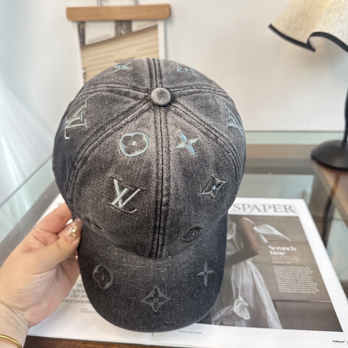 LV 高仿 老花壓紋牛仔棒球帽 做舊灰色休閒百搭款