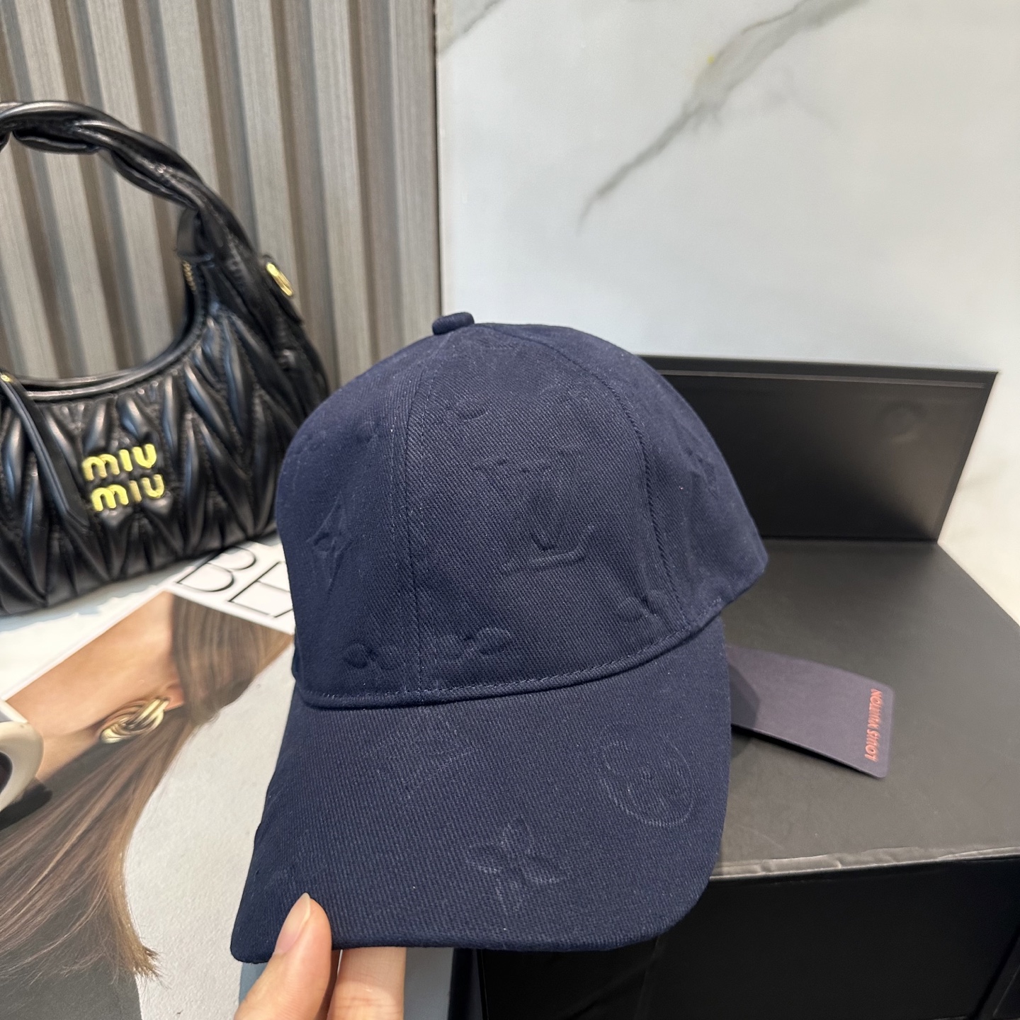 LV A貨 深藍老花壓紋棒球帽 經典百搭休閒款