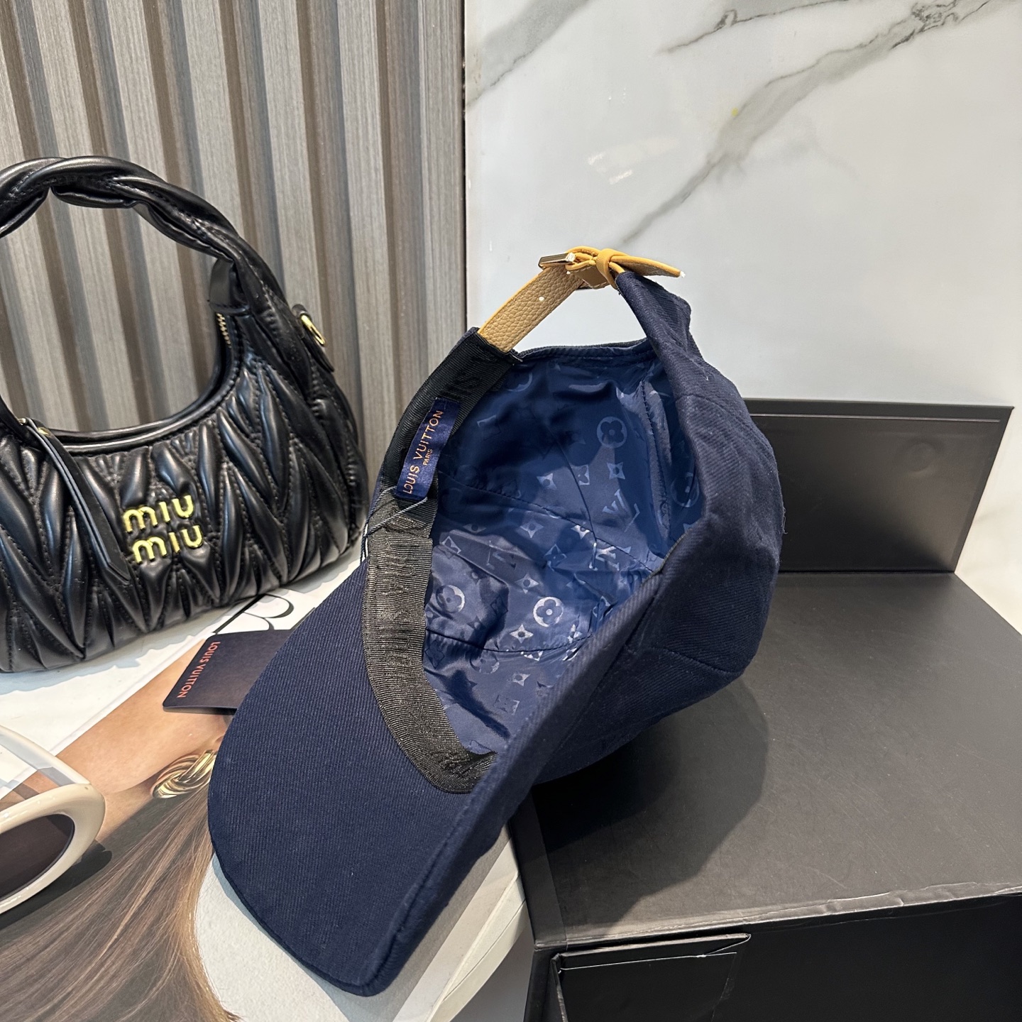 LV A貨 深藍老花壓紋棒球帽 經典百搭休閒款