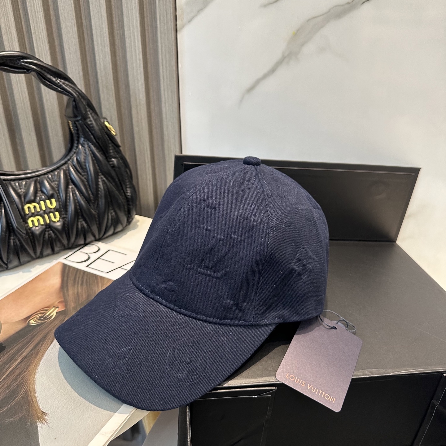 LV A貨 深藍老花壓紋棒球帽 經典百搭休閒款