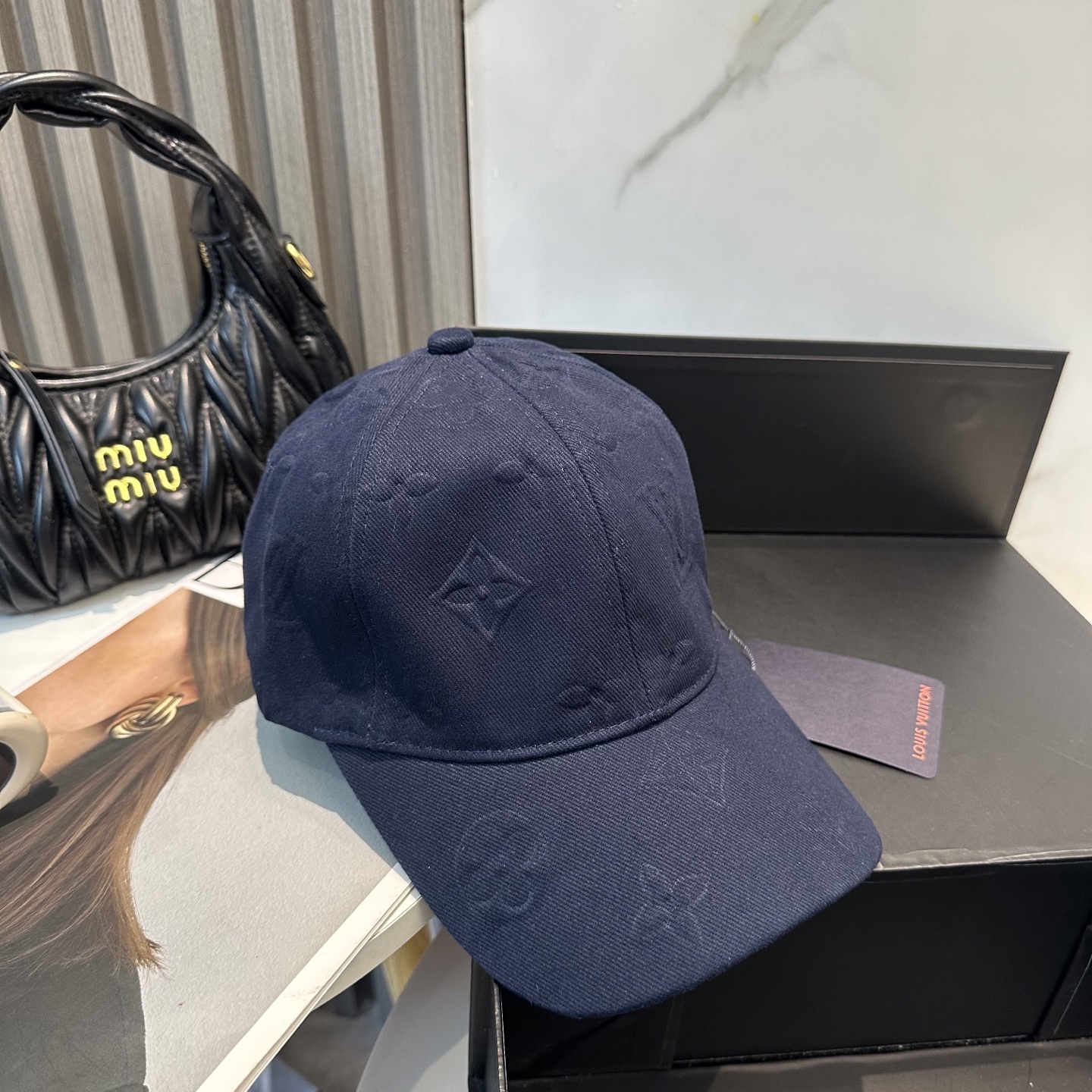 LV A貨 深藍老花壓紋棒球帽 經典百搭休閒款